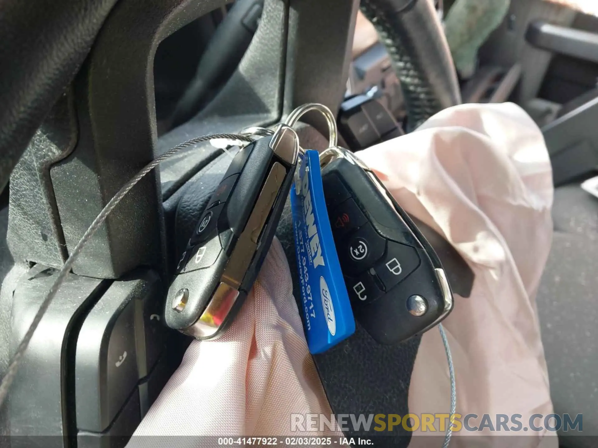 11 Photograph of a damaged car 1FTEW1E42KKE62265 FORD F-150 2019