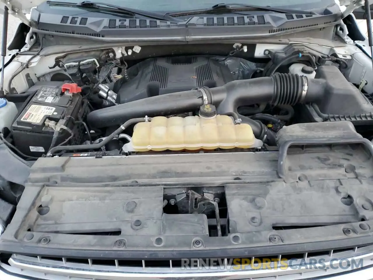 11 Photograph of a damaged car 1FTEW1E42KKE92933 FORD F-150 2019