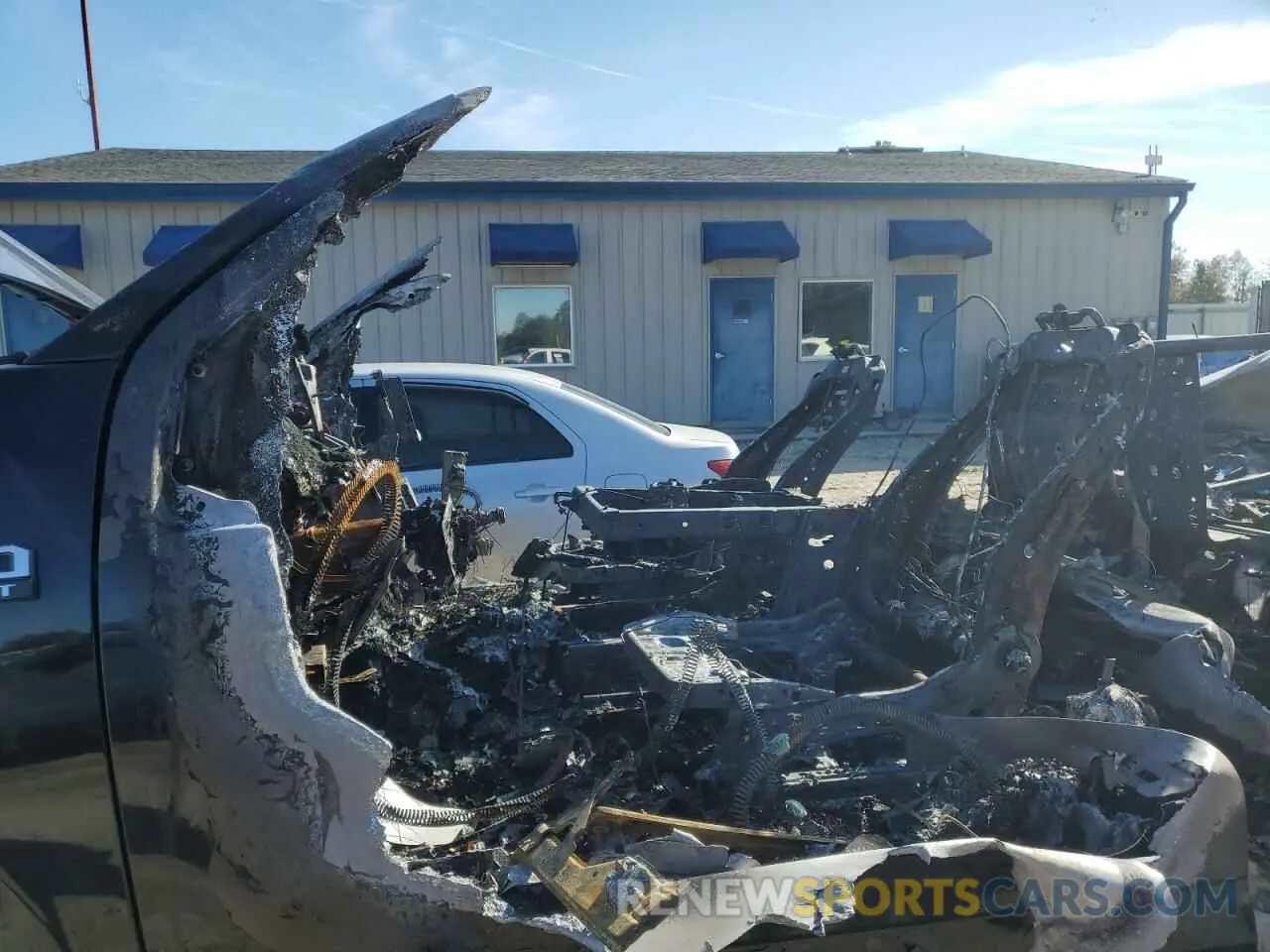 7 Photograph of a damaged car 1FTEW1E43KFA81713 FORD F-150 2019