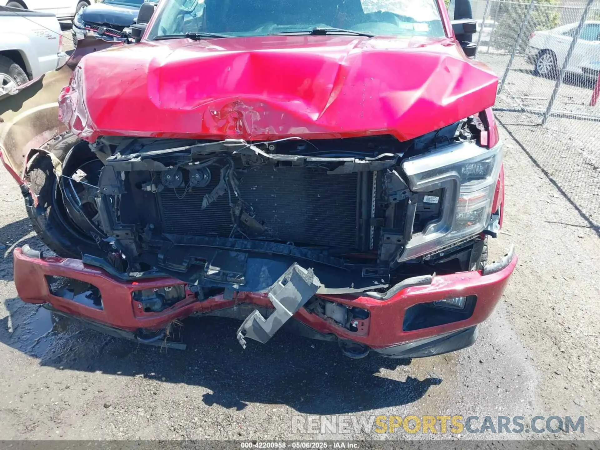 19 Photograph of a damaged car 1FTEW1E43KFB75154 FORD F-150 2019