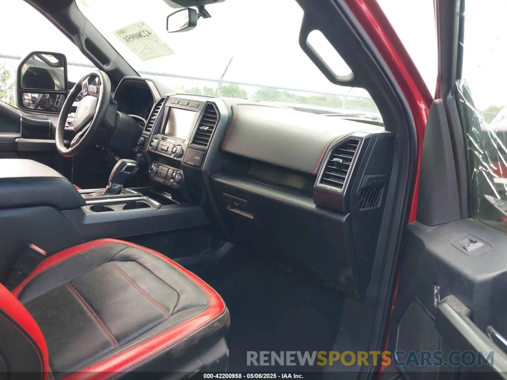 5 Photograph of a damaged car 1FTEW1E43KFB75154 FORD F-150 2019