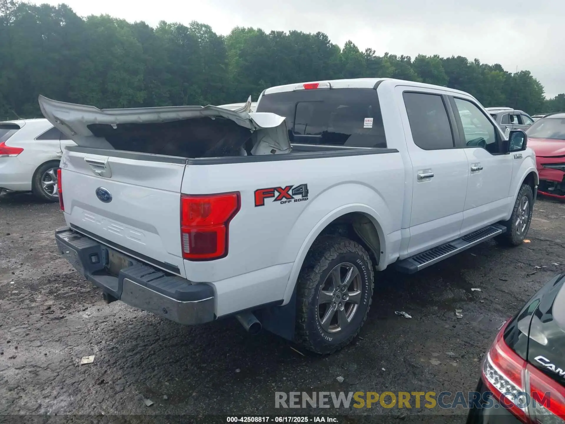 4 Photograph of a damaged car 1FTEW1E43KKE84792 FORD F-150 2019