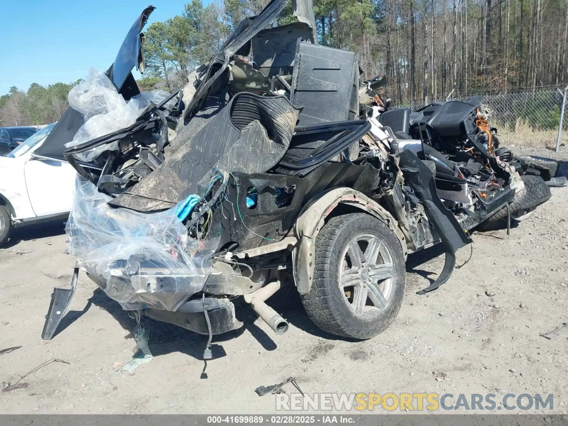 4 Photograph of a damaged car 1FTEW1E44KFC52288 FORD F-150 2019