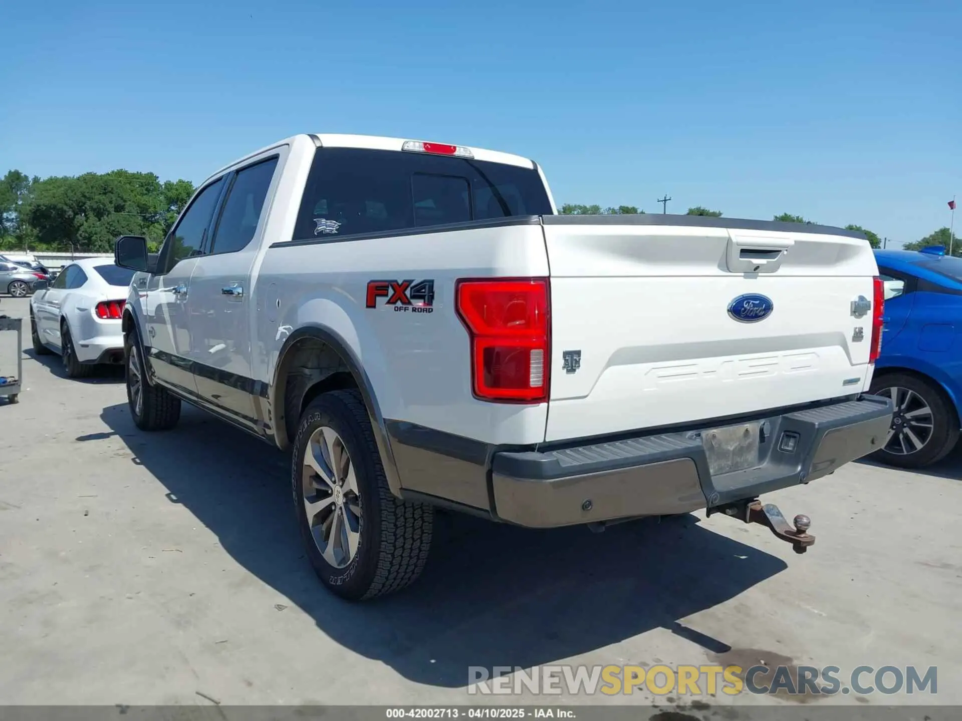 3 Photograph of a damaged car 1FTEW1E44KFD00162 FORD F-150 2019