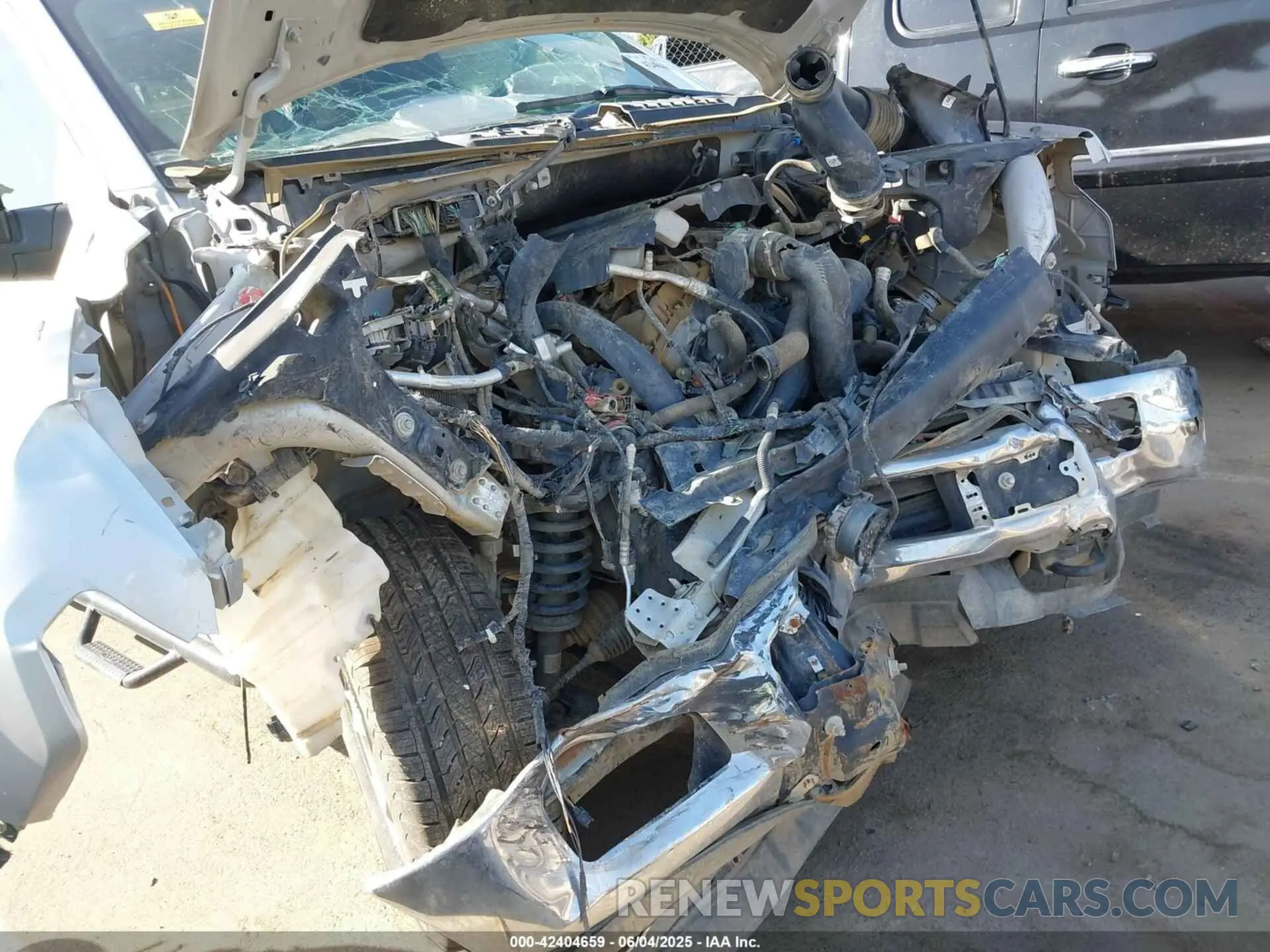 17 Photograph of a damaged car 1FTEW1E44KKC72032 FORD F-150 2019