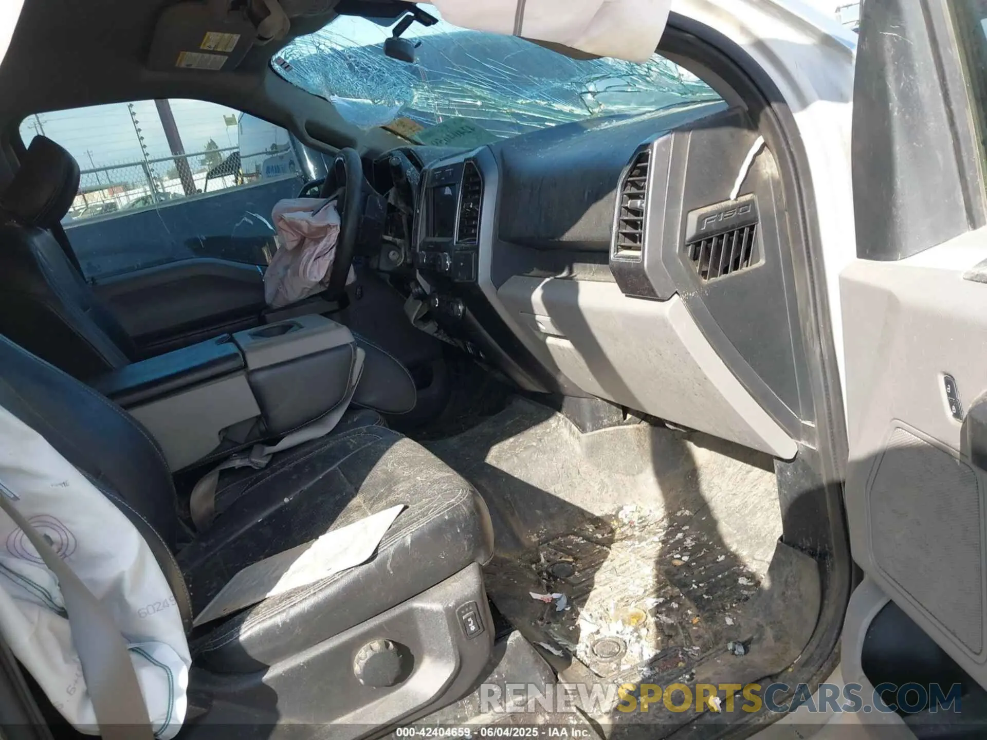 5 Photograph of a damaged car 1FTEW1E44KKC72032 FORD F-150 2019