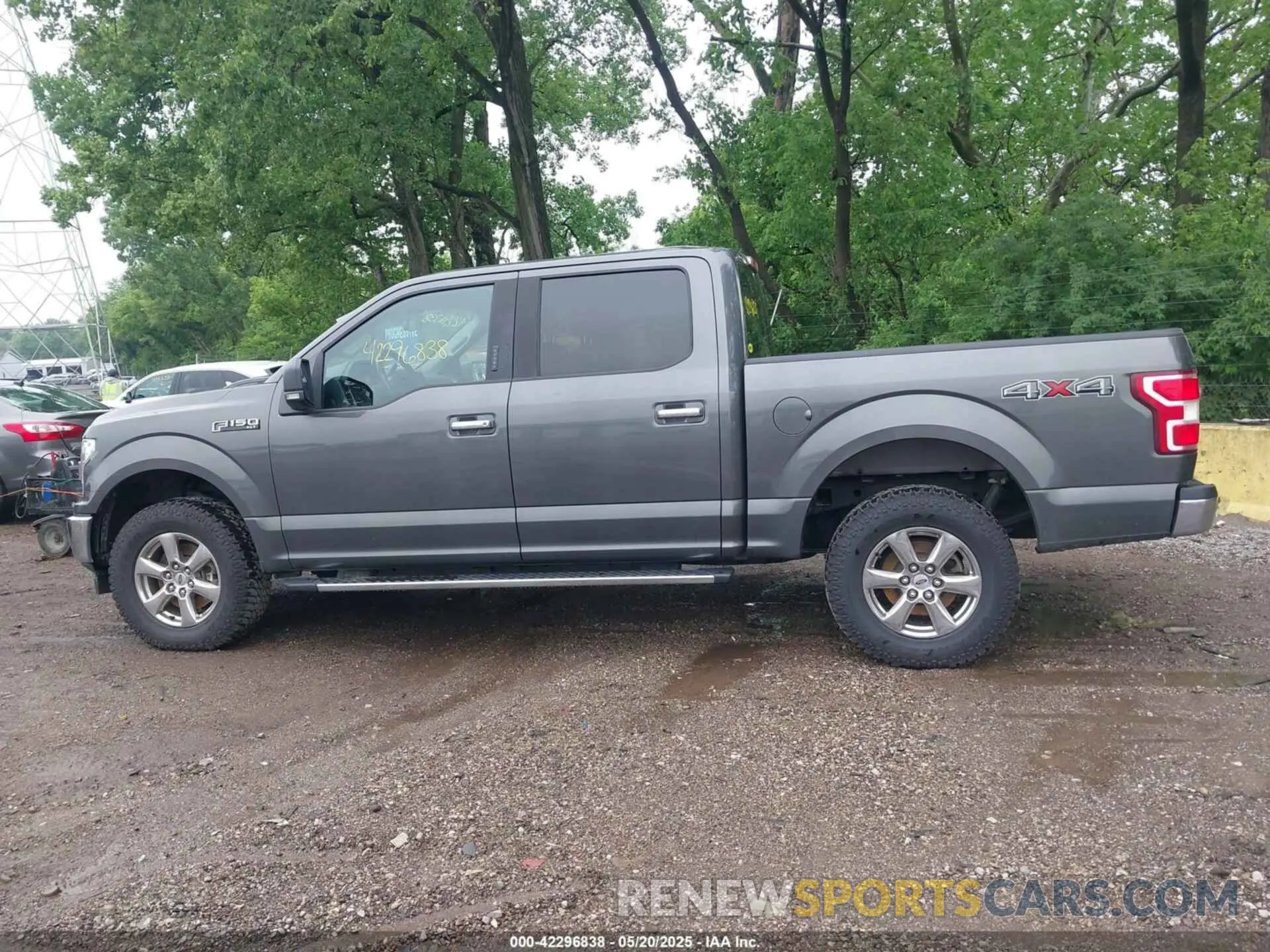 14 Photograph of a damaged car 1FTEW1E44KKD43553 FORD F-150 2019