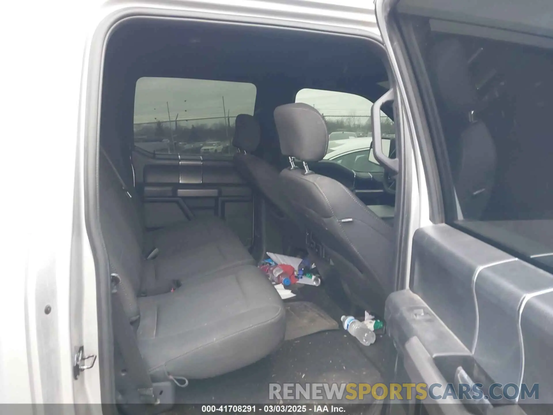 8 Photograph of a damaged car 1FTEW1E45KFB55357 FORD F-150 2019