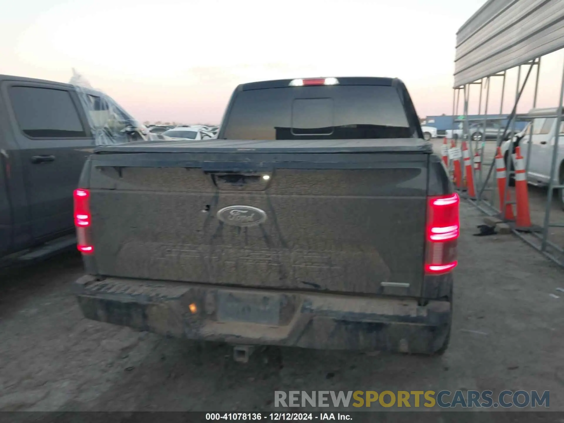 15 Photograph of a damaged car 1FTEW1E45KKC47947 FORD F-150 2019