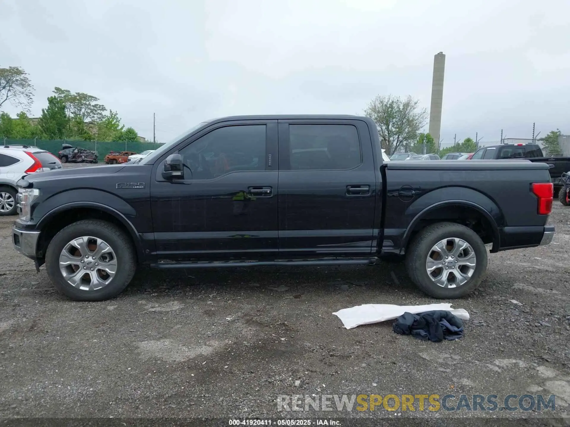 13 Photograph of a damaged car 1FTEW1E46KKD61875 FORD F-150 2019