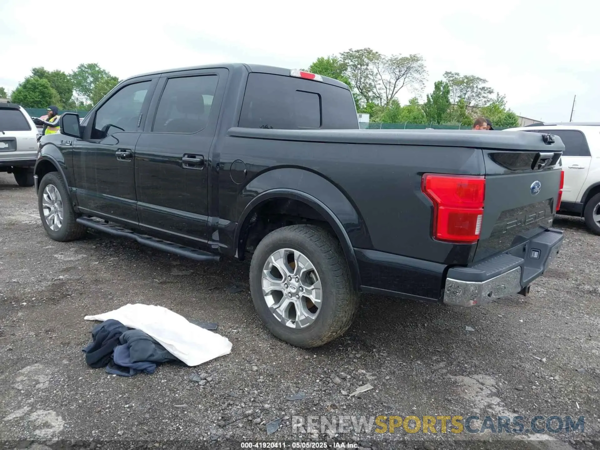 3 Photograph of a damaged car 1FTEW1E46KKD61875 FORD F-150 2019
