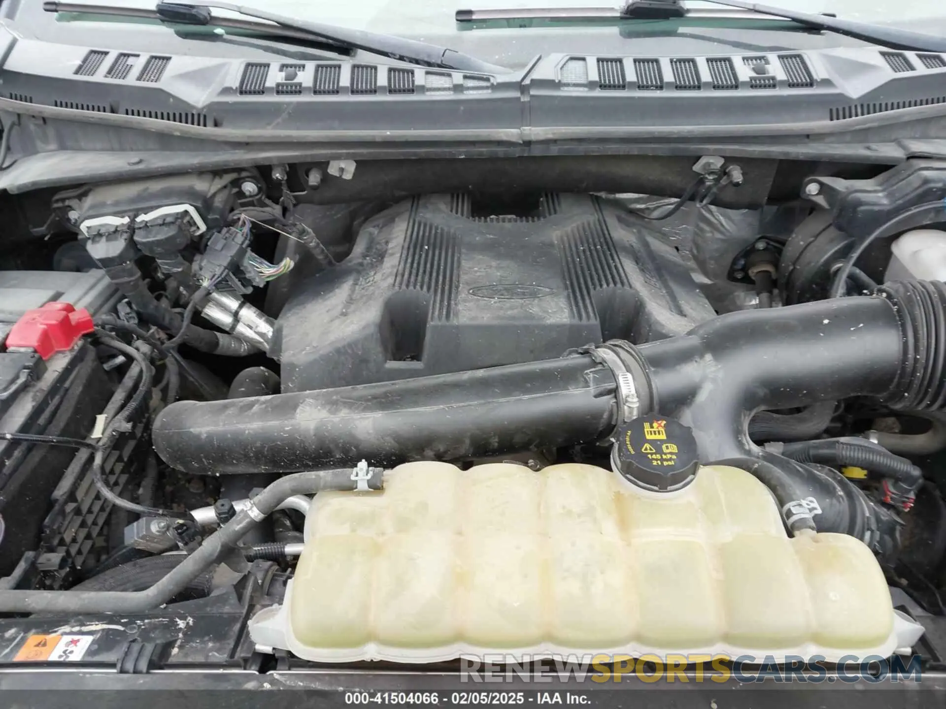 10 Photograph of a damaged car 1FTEW1E46KKF08910 FORD F-150 2019