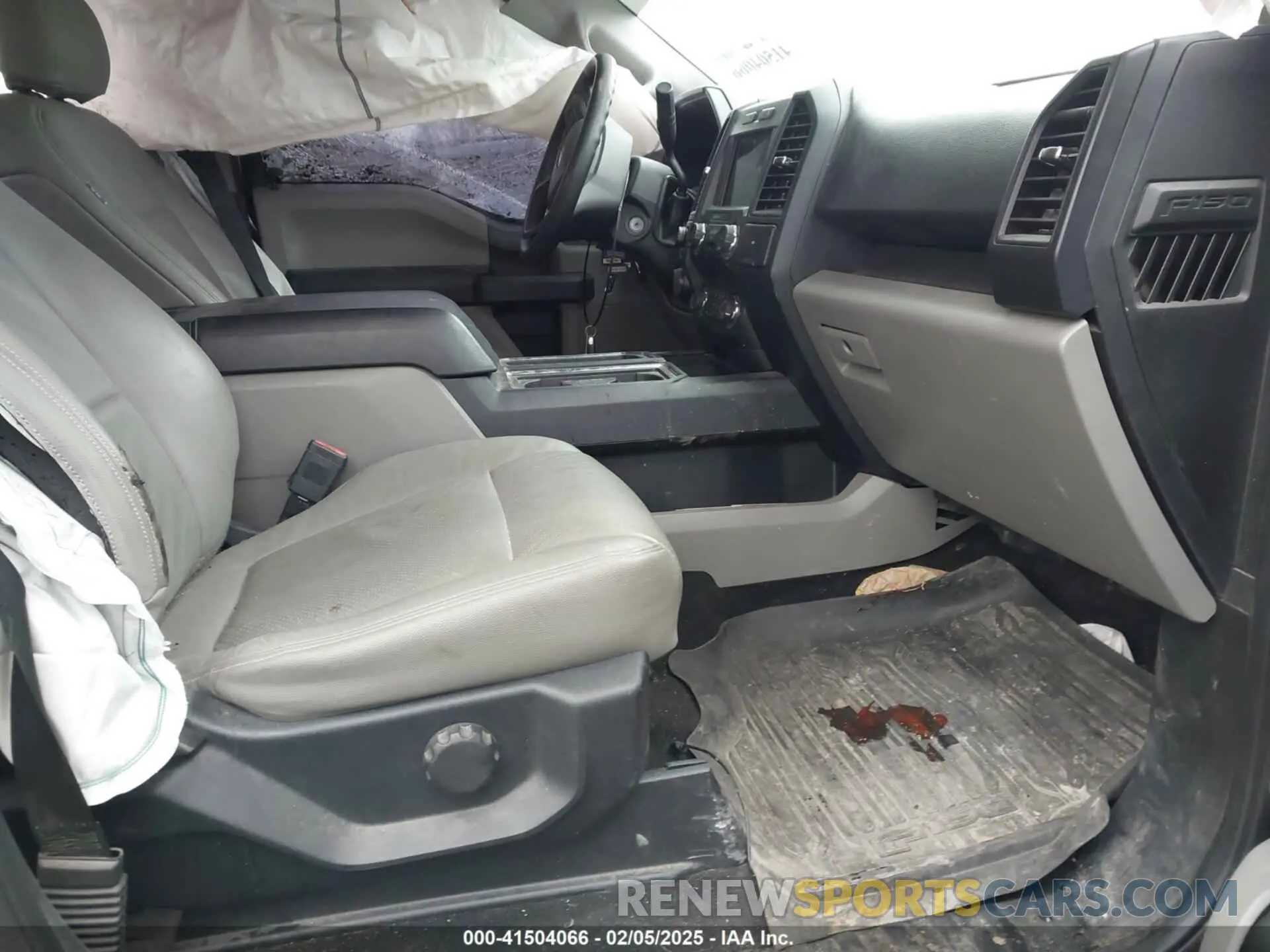 5 Photograph of a damaged car 1FTEW1E46KKF08910 FORD F-150 2019