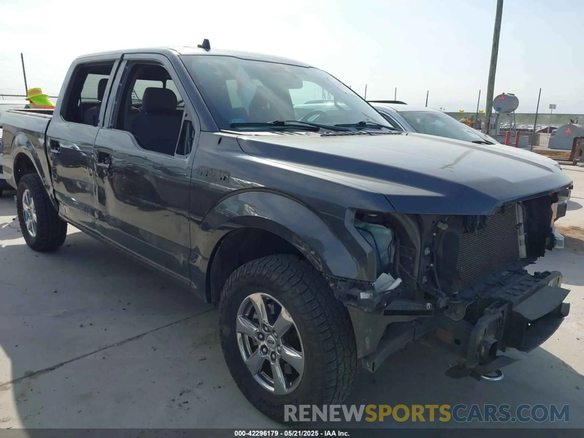 1 Photograph of a damaged car 1FTEW1E46KKF26646 FORD F-150 2019