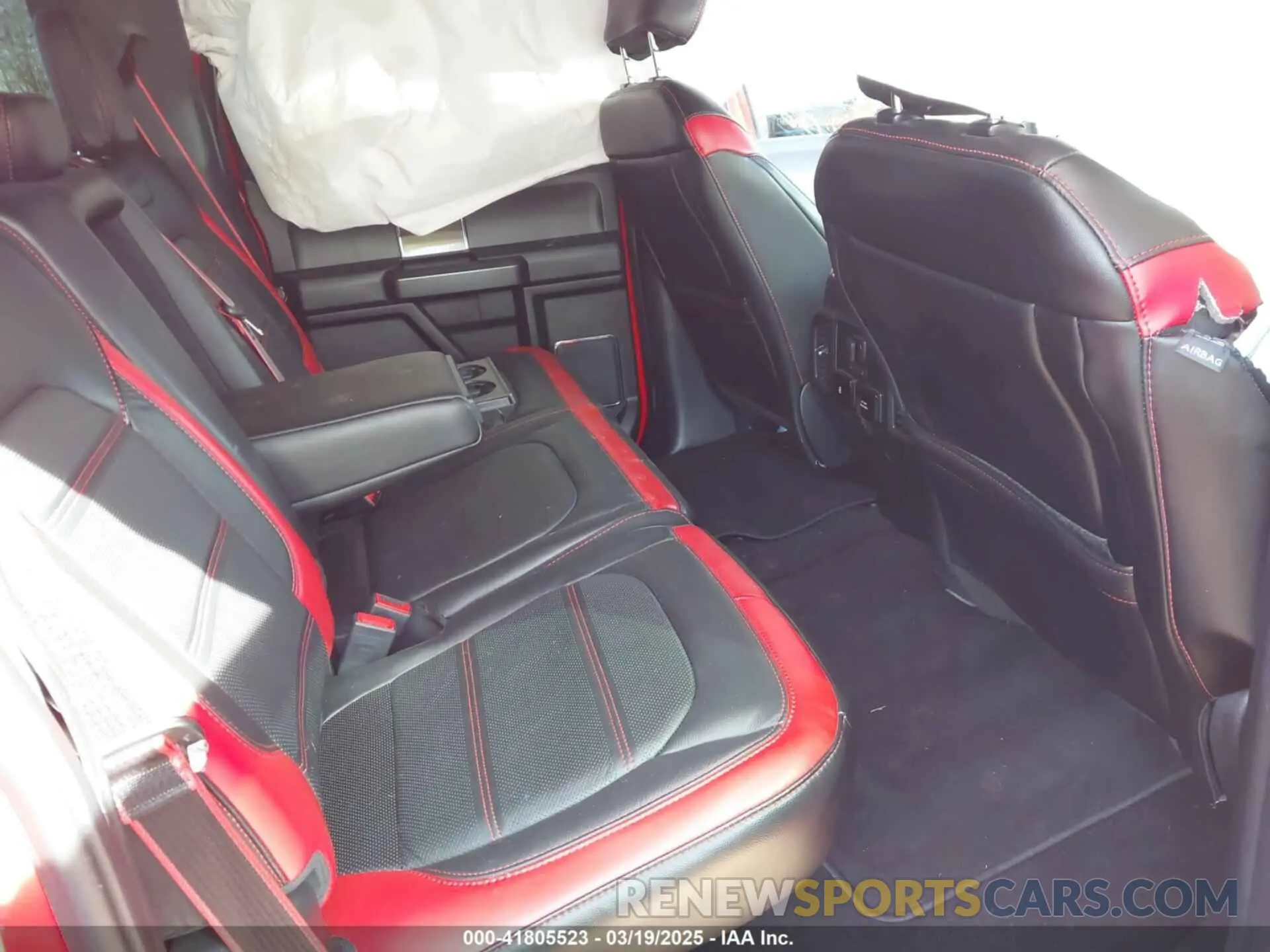 8 Photograph of a damaged car 1FTEW1E47KFC30060 FORD F-150 2019