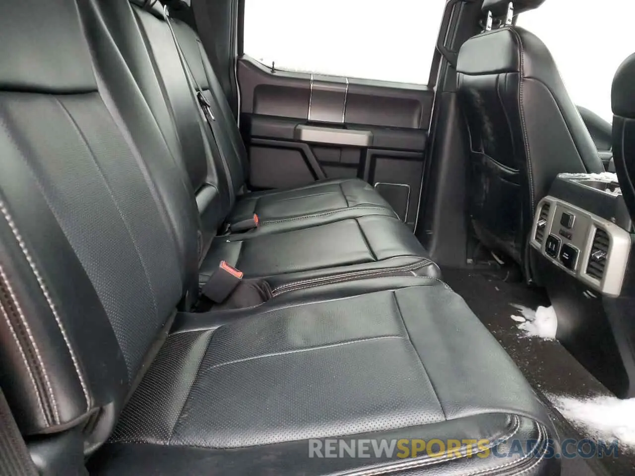 10 Photograph of a damaged car 1FTEW1E47KFC70400 FORD F-150 2019