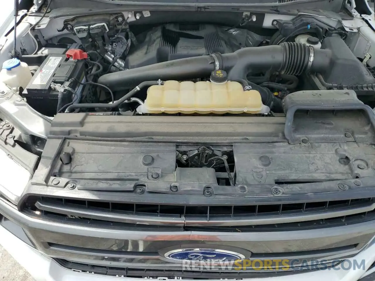 11 Photograph of a damaged car 1FTEW1E47KFC77833 FORD F-150 2019