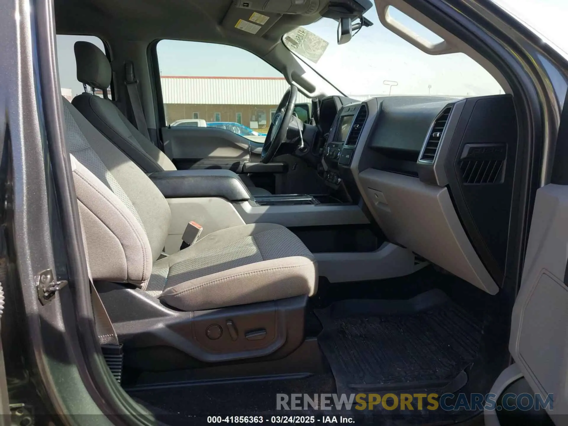 5 Photograph of a damaged car 1FTEW1E47KKE13904 FORD F-150 2019
