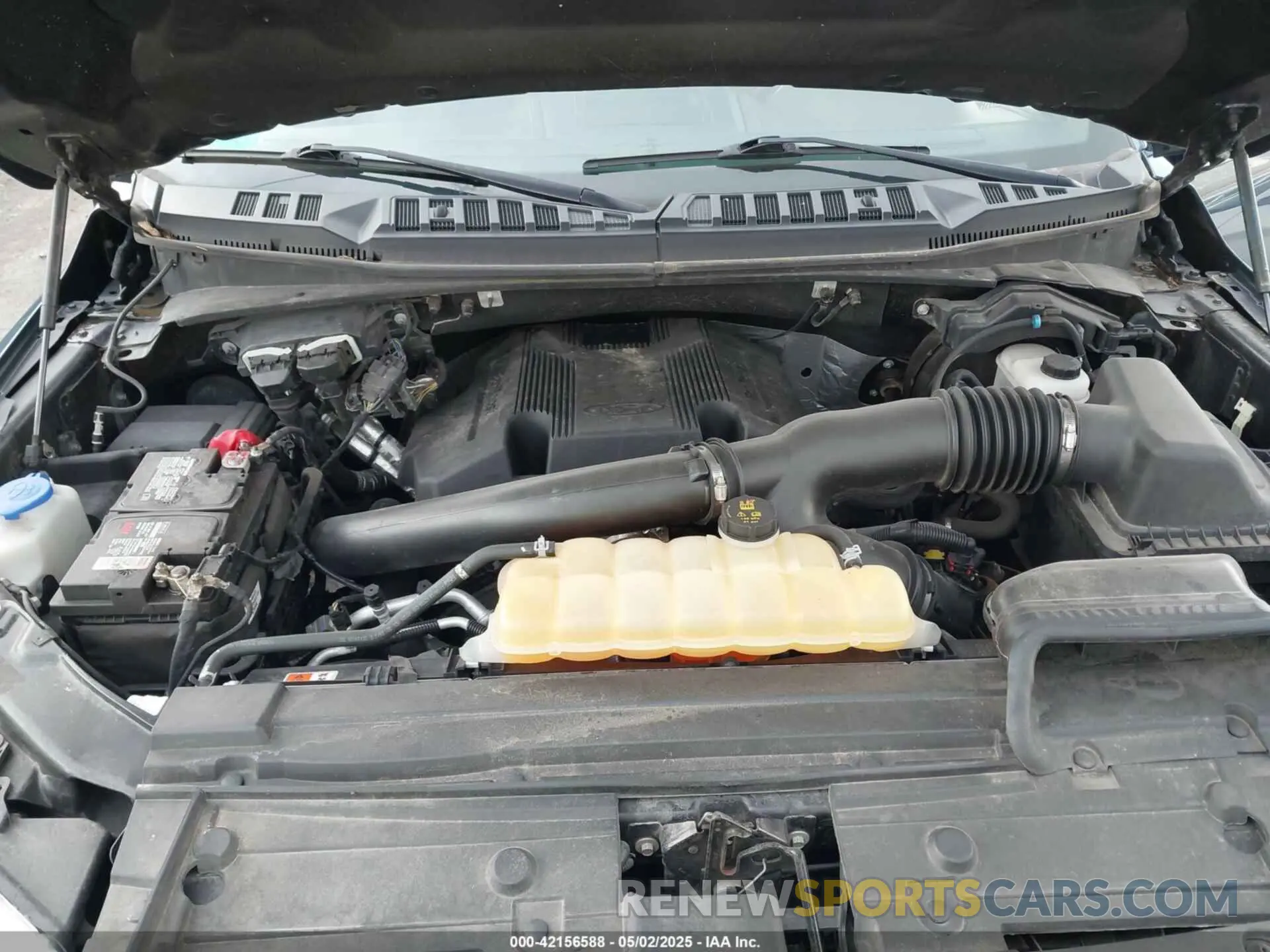 10 Photograph of a damaged car 1FTEW1E48KFA44785 FORD F-150 2019