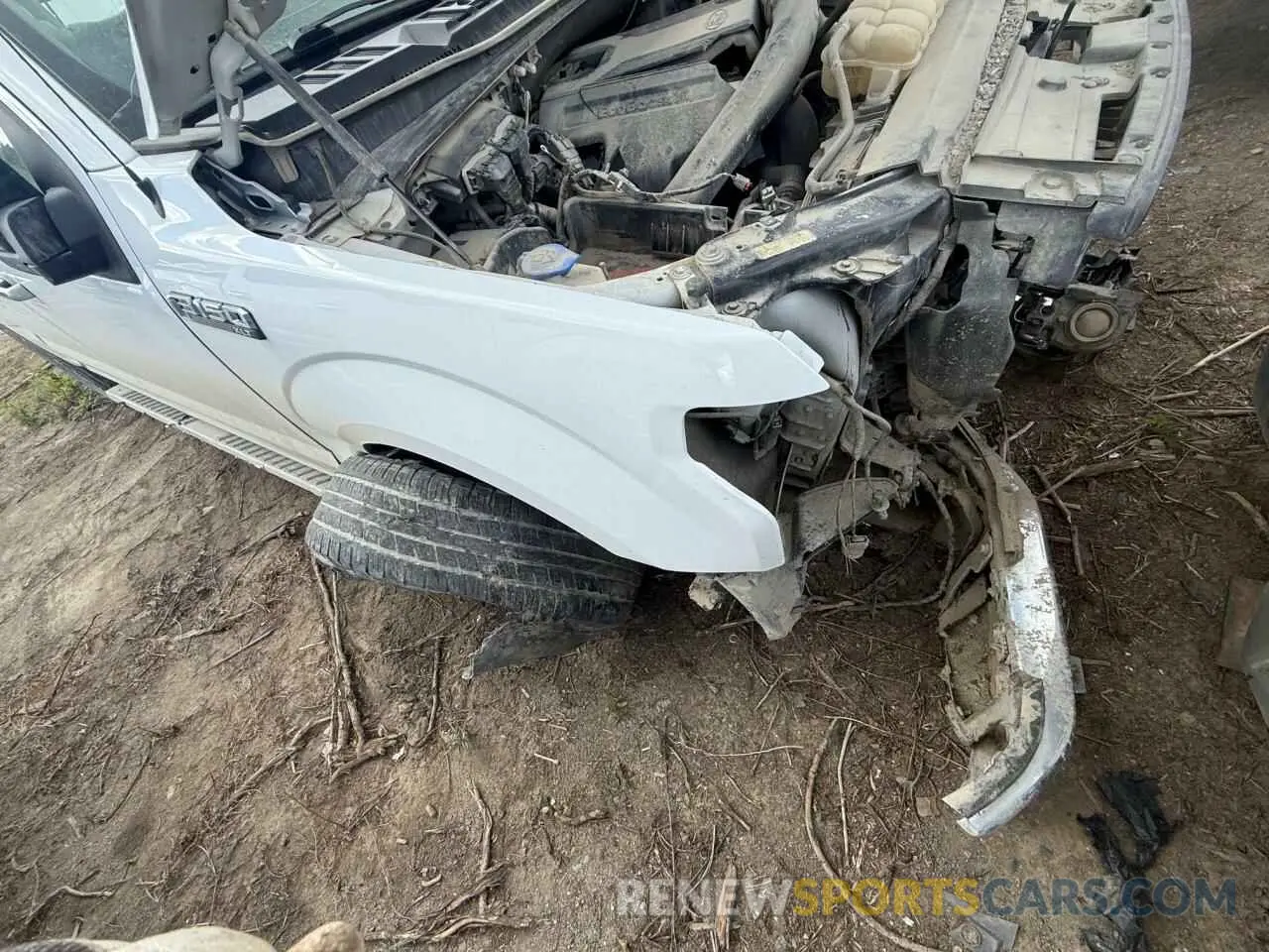1 Photograph of a damaged car 1FTEW1E48KFB70600 FORD F-150 2019
