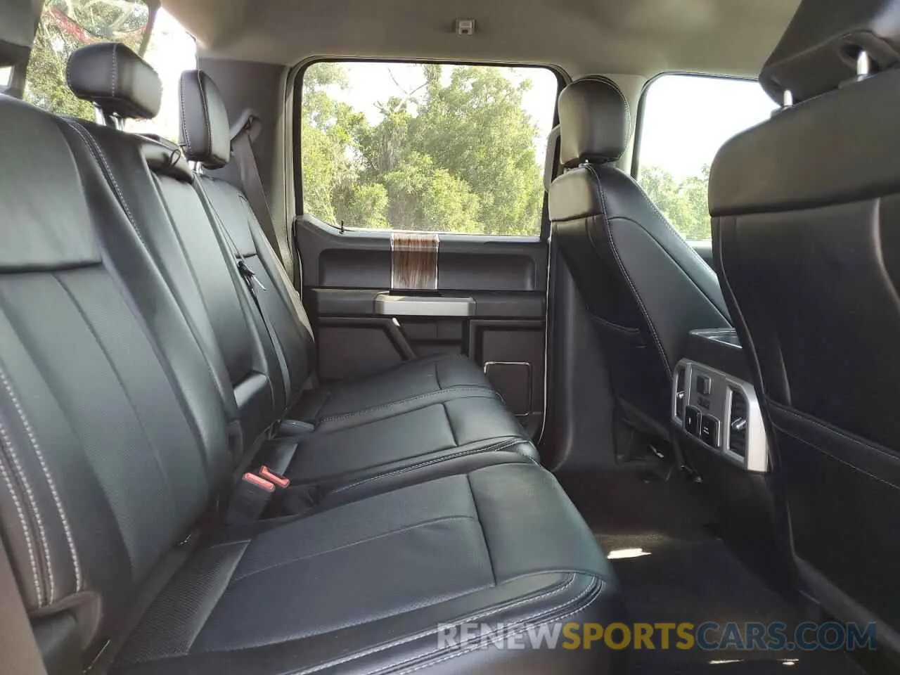 10 Photograph of a damaged car 1FTEW1E48KKD04478 FORD F-150 2019