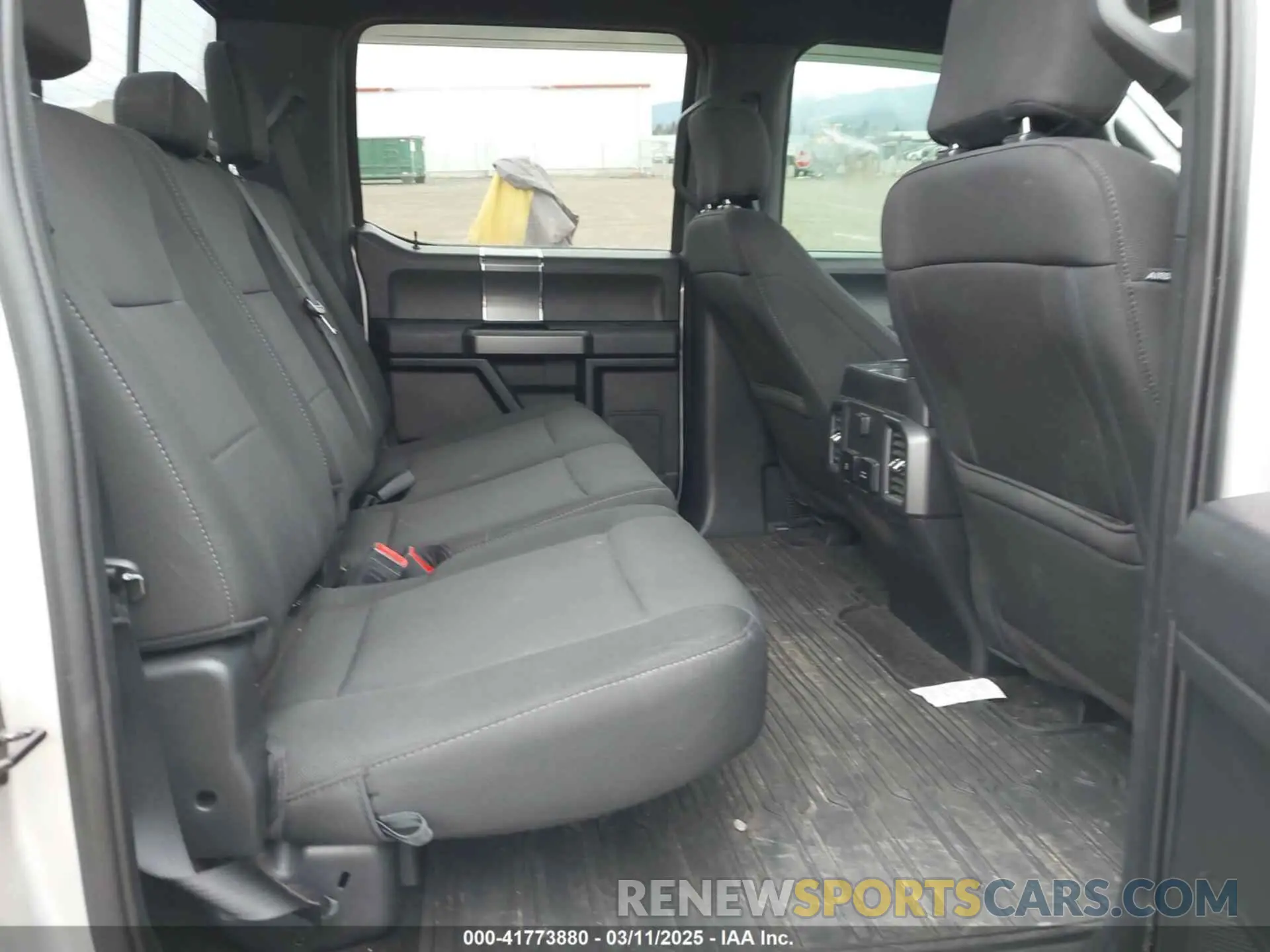 8 Photograph of a damaged car 1FTEW1E48KKE49388 FORD F-150 2019