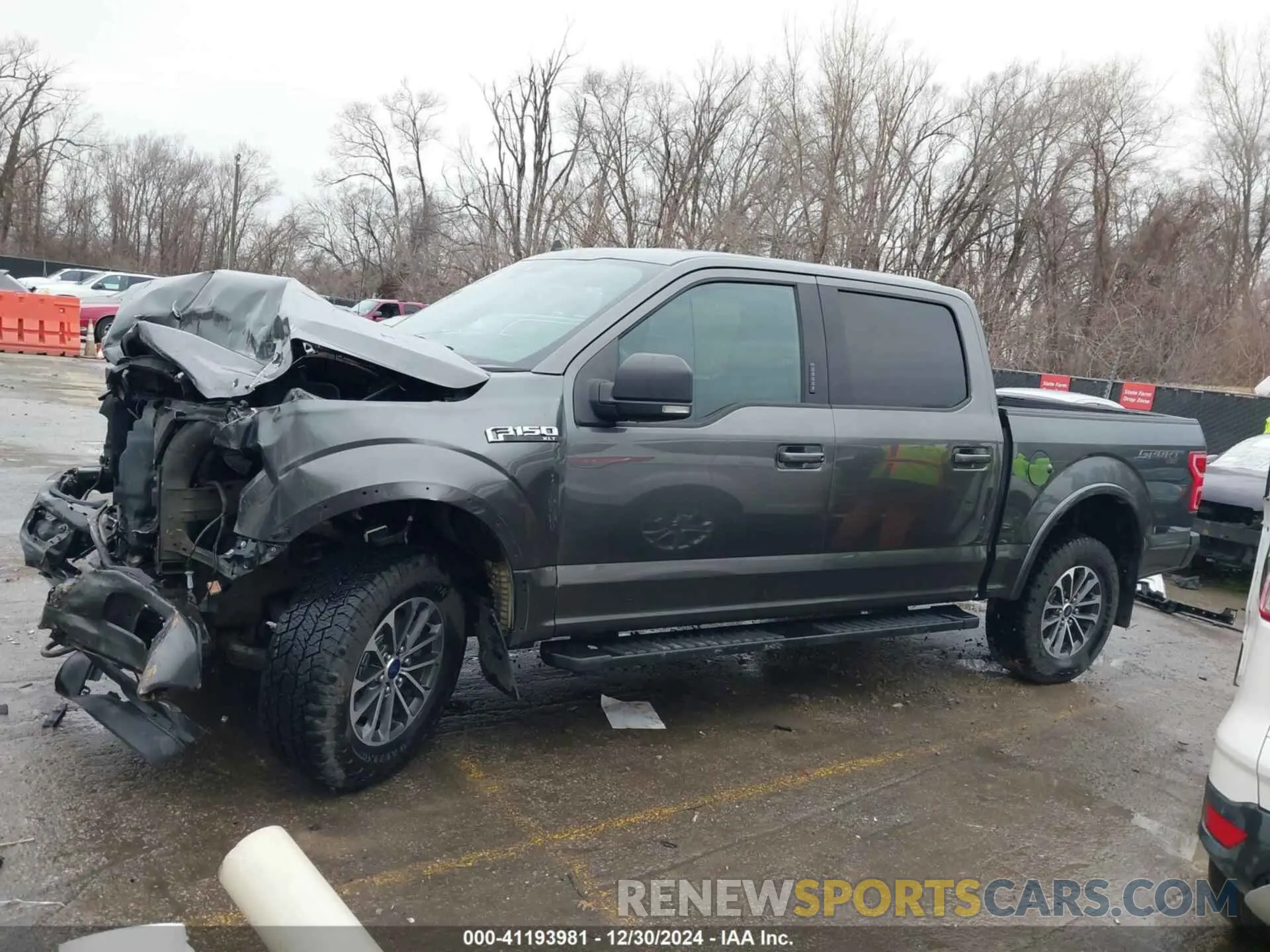 15 Photograph of a damaged car 1FTEW1E49KFB29702 FORD F-150 2019