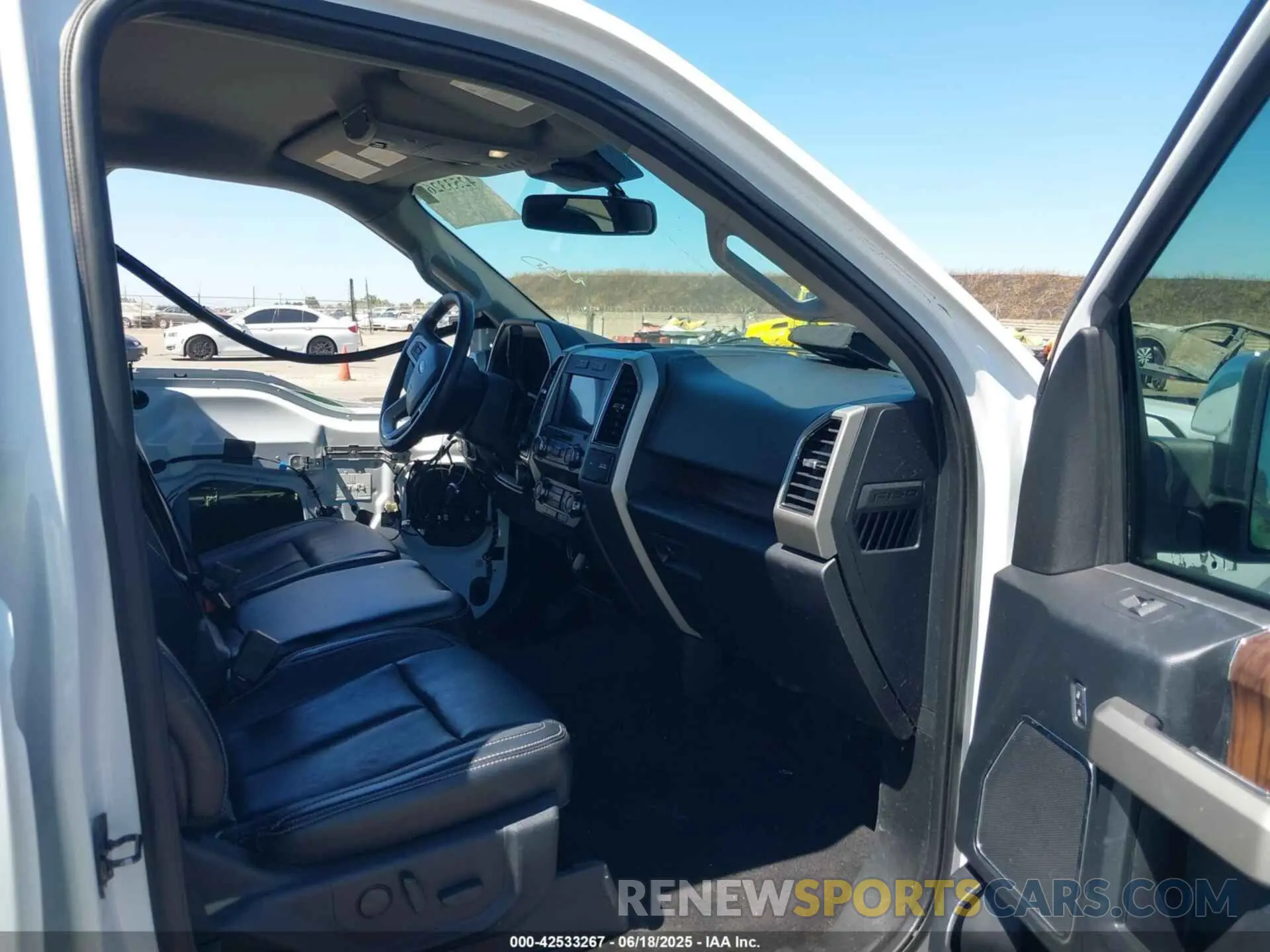 5 Photograph of a damaged car 1FTEW1E49KKC98884 FORD F-150 2019