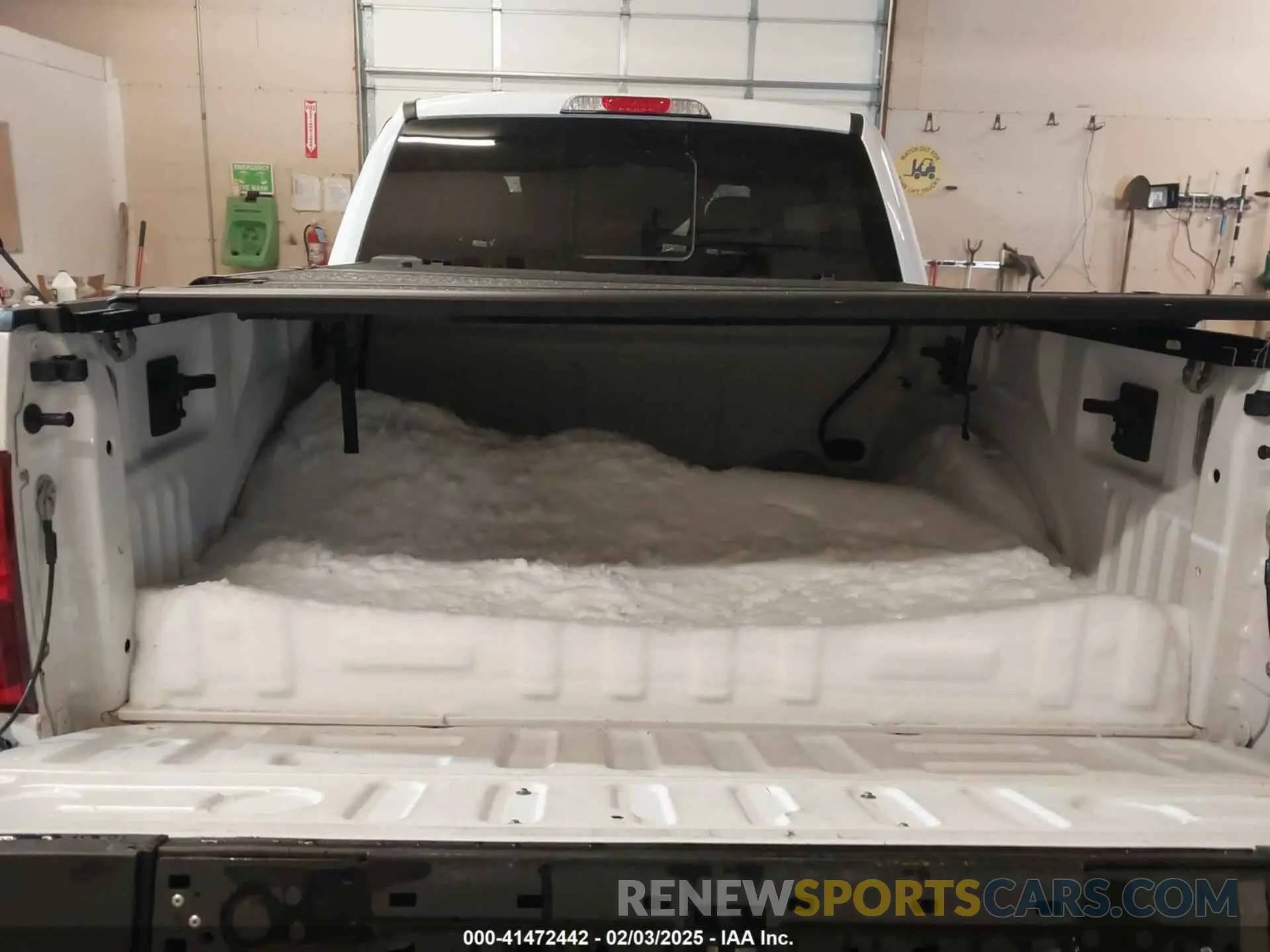 16 Photograph of a damaged car 1FTEW1E49KKE16268 FORD F-150 2019