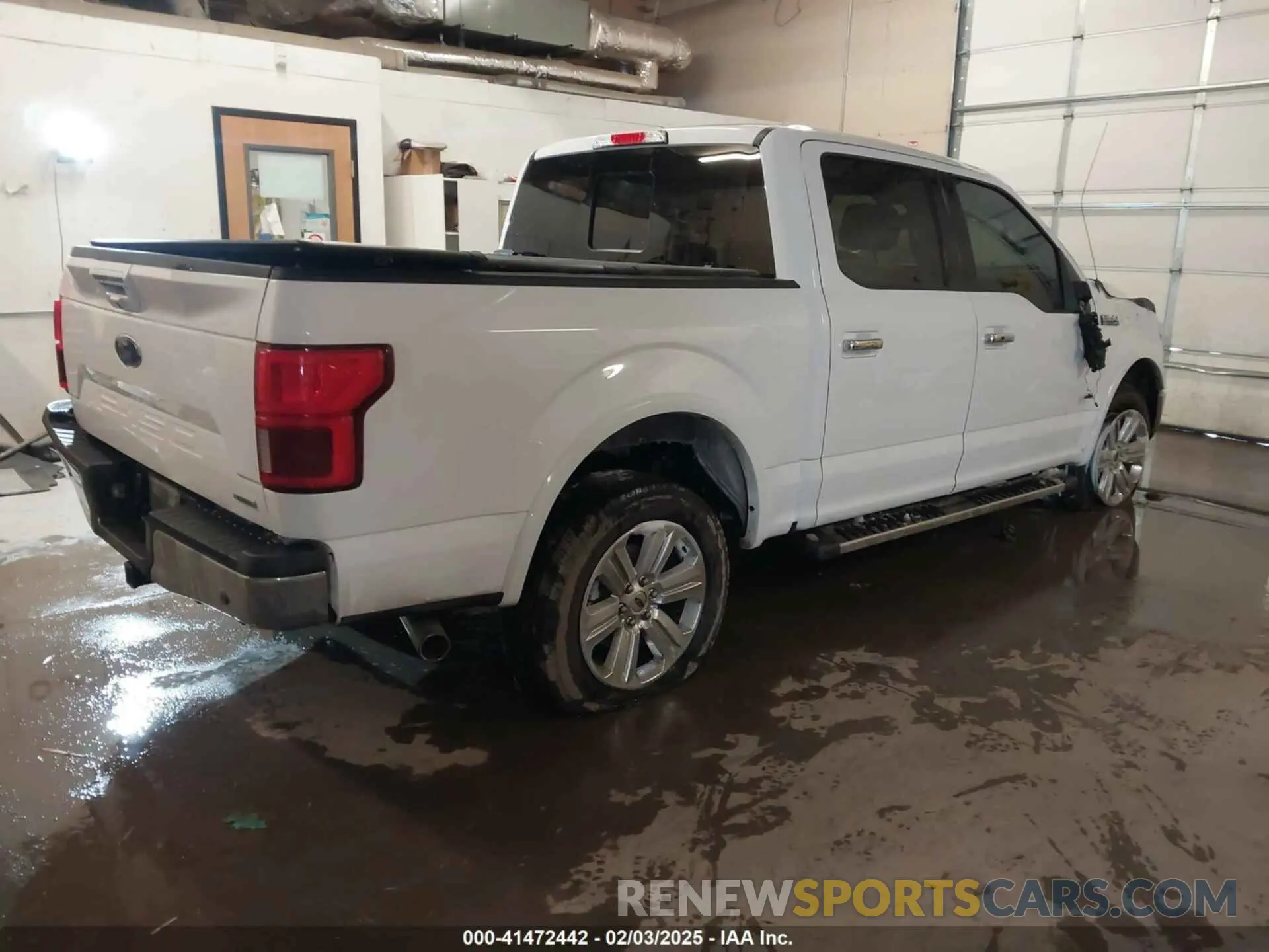 4 Photograph of a damaged car 1FTEW1E49KKE16268 FORD F-150 2019