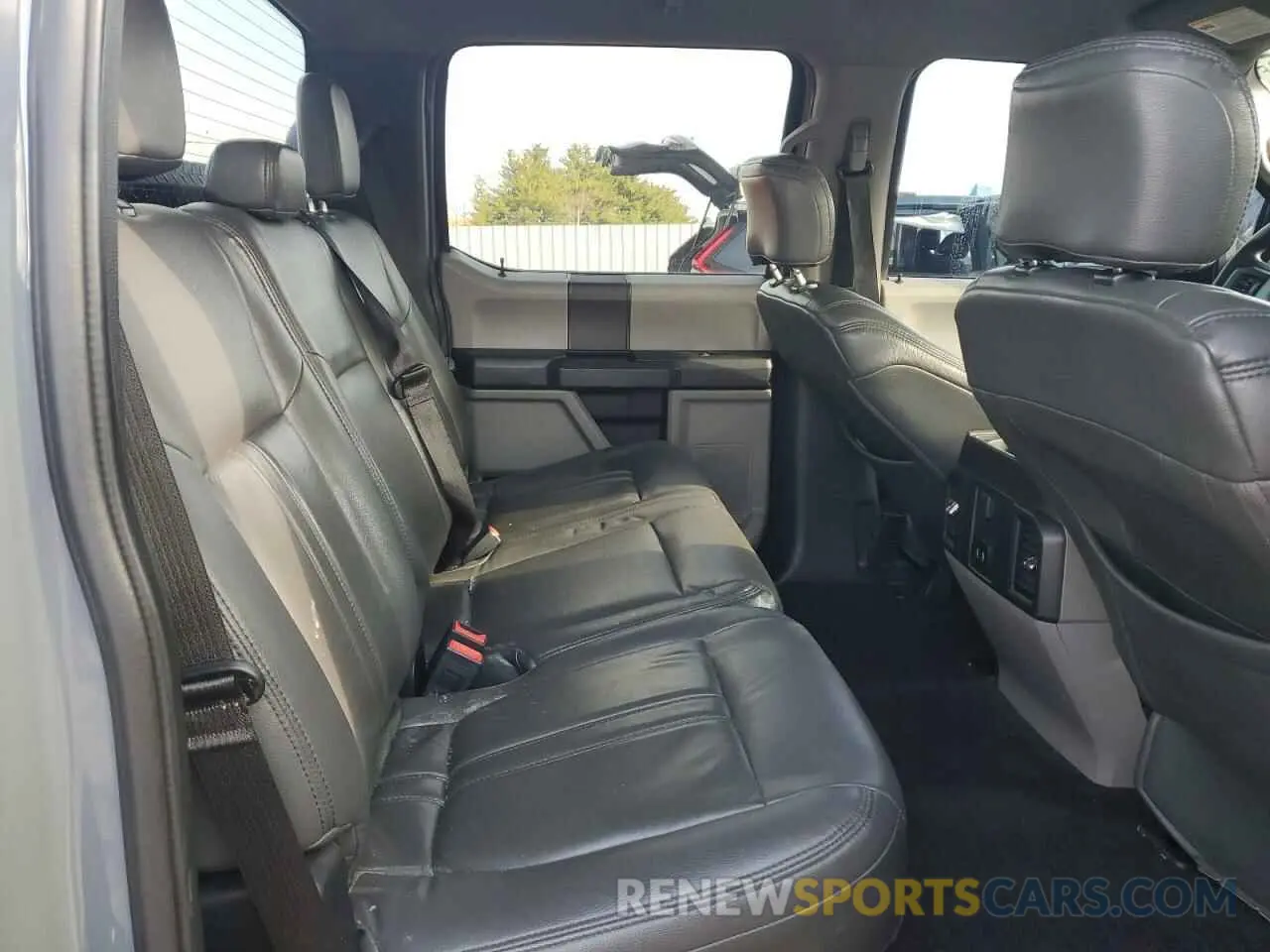 10 Photograph of a damaged car 1FTEW1E4XKFB41857 FORD F-150 2019