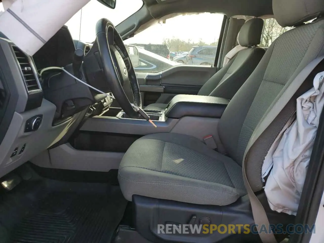 7 Photograph of a damaged car 1FTEW1E4XKKE58058 FORD F-150 2019