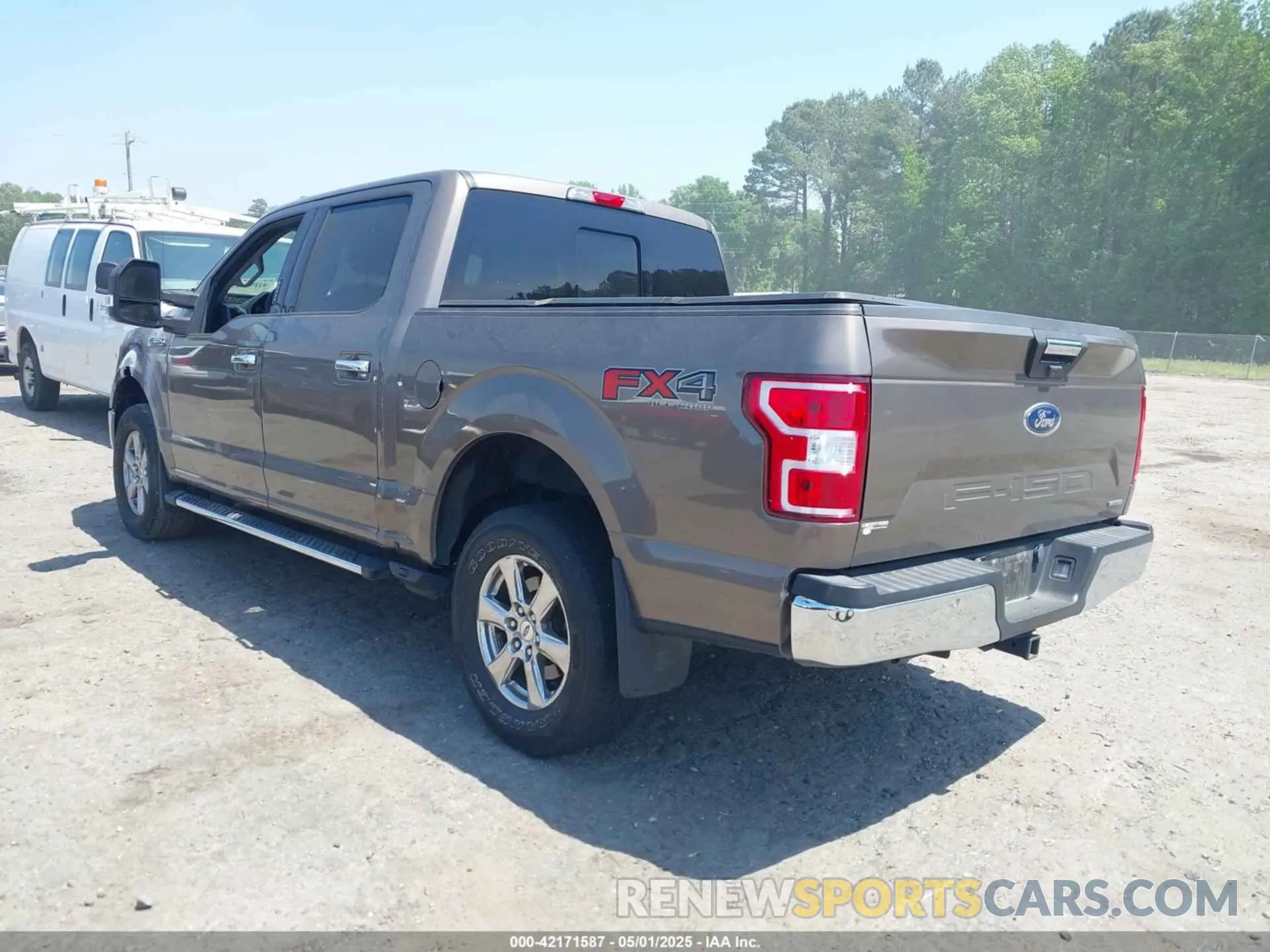 3 Photograph of a damaged car 1FTEW1E4XKKF30179 FORD F-150 2019