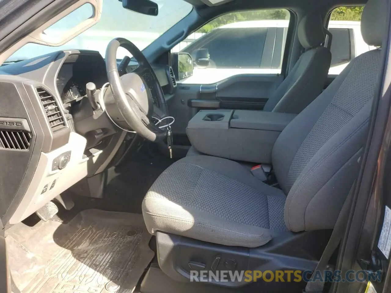 7 Photograph of a damaged car 1FTEW1E50KFA54381 FORD F-150 2019