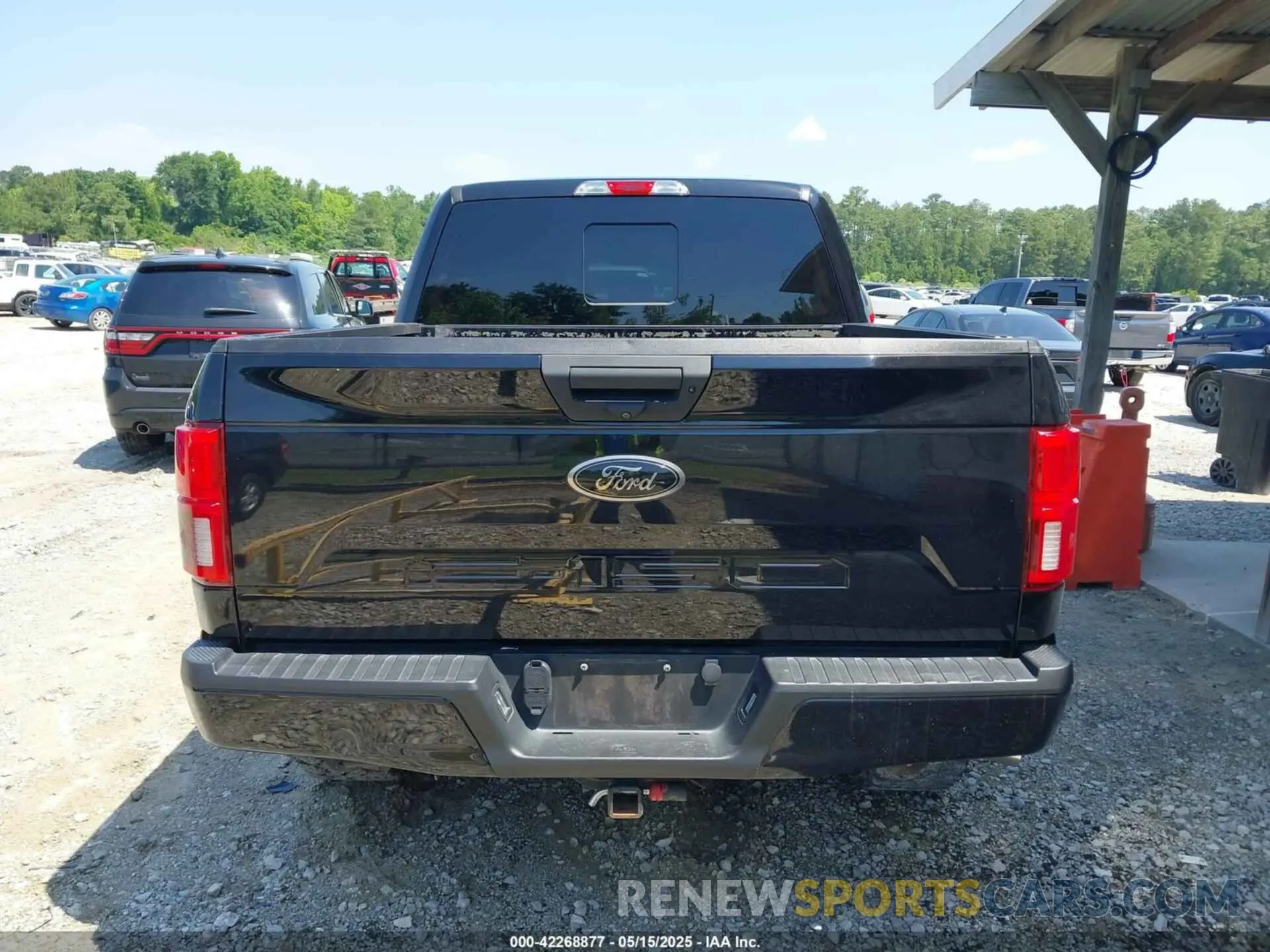 16 Photograph of a damaged car 1FTEW1E50KFC01637 FORD F-150 2019