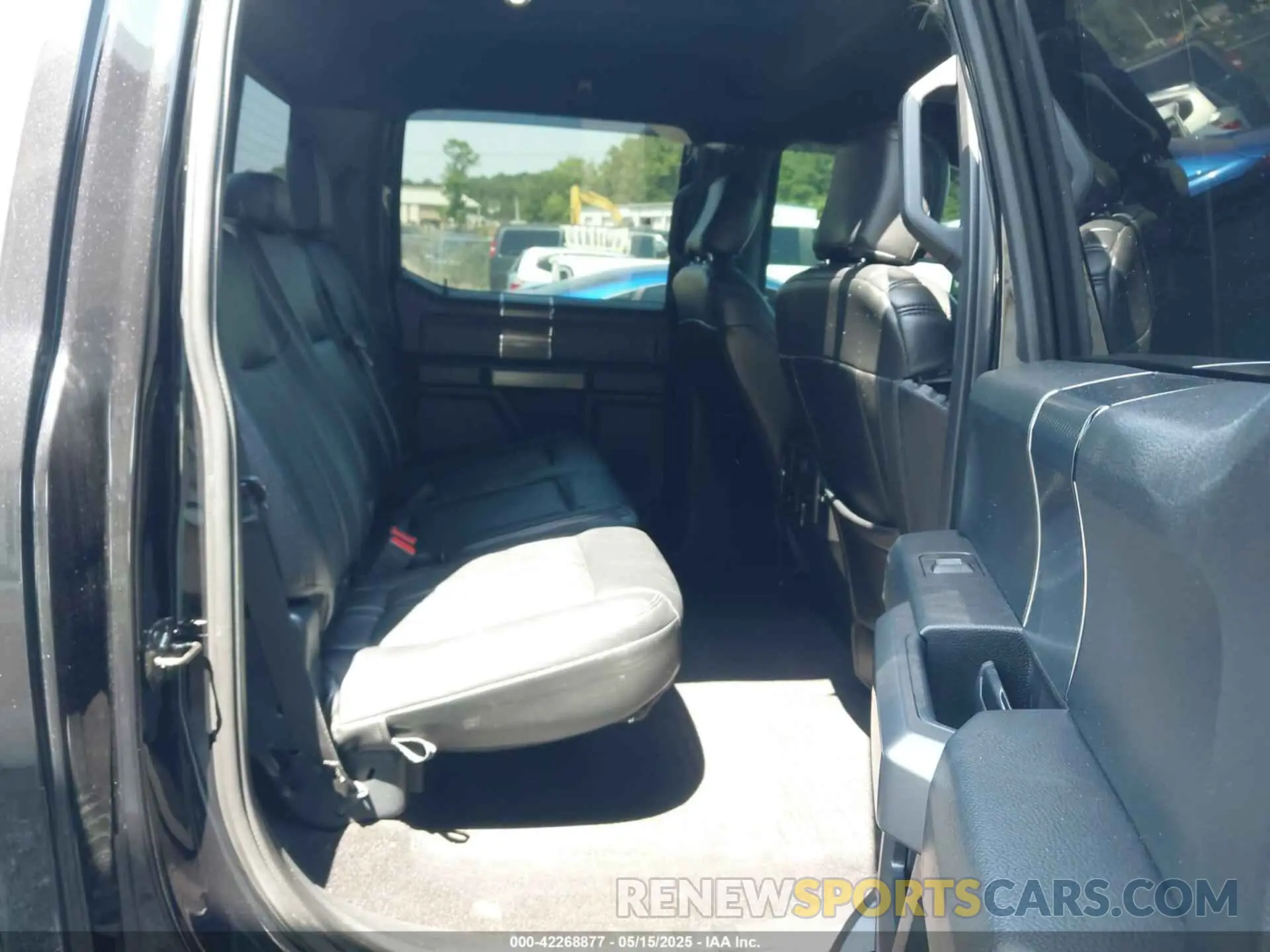 8 Photograph of a damaged car 1FTEW1E50KFC01637 FORD F-150 2019