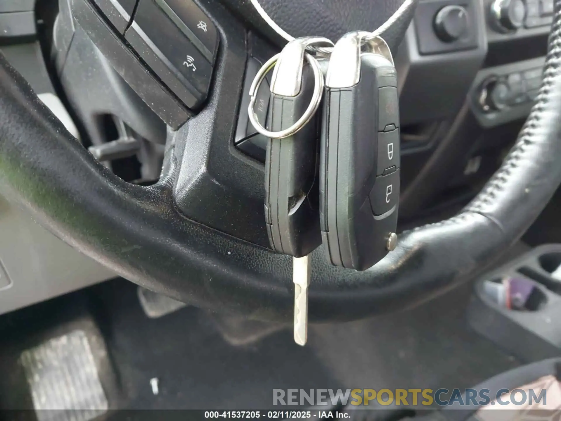11 Photograph of a damaged car 1FTEW1E50KKC04612 FORD F-150 2019