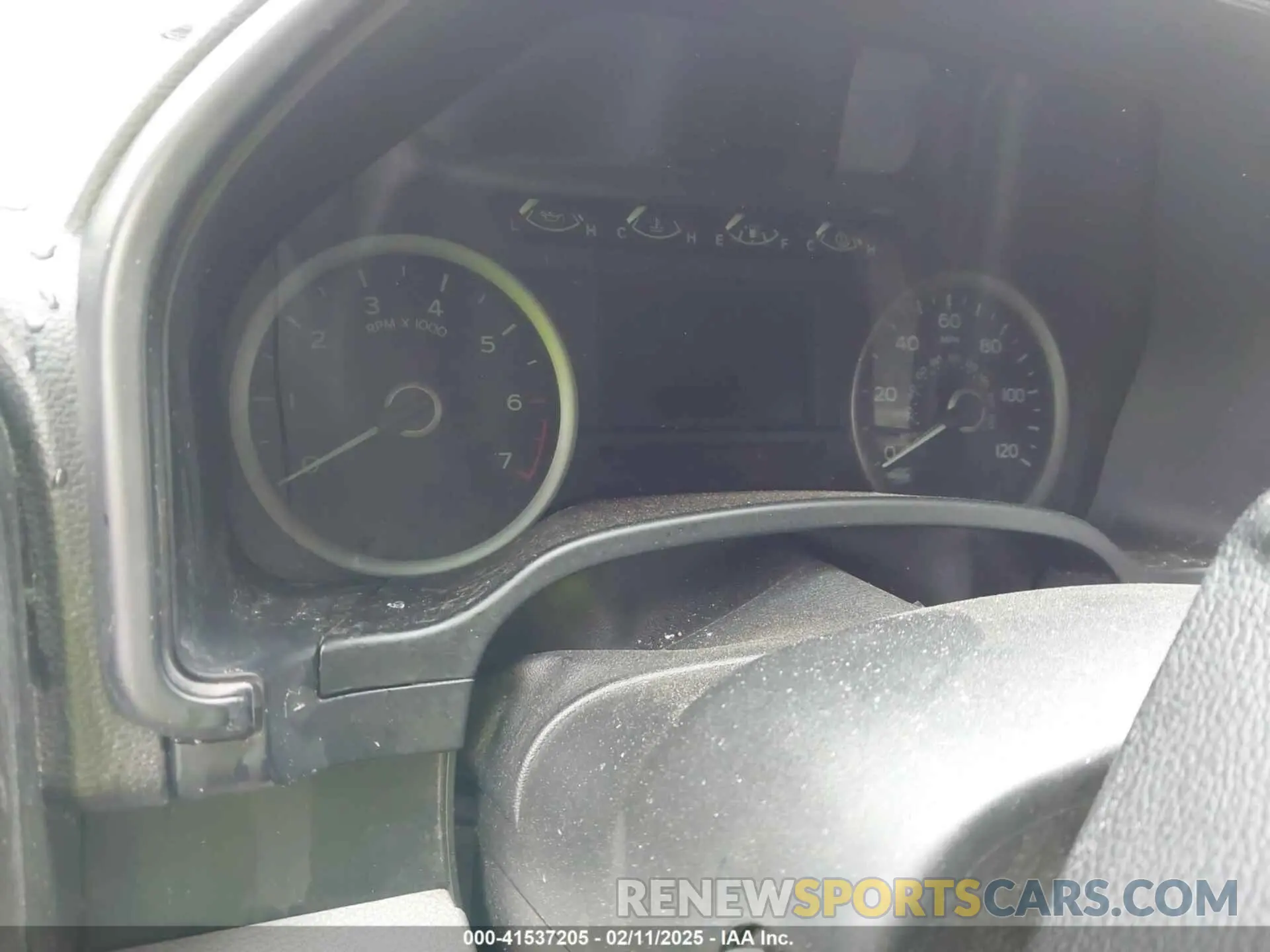 15 Photograph of a damaged car 1FTEW1E50KKC04612 FORD F-150 2019