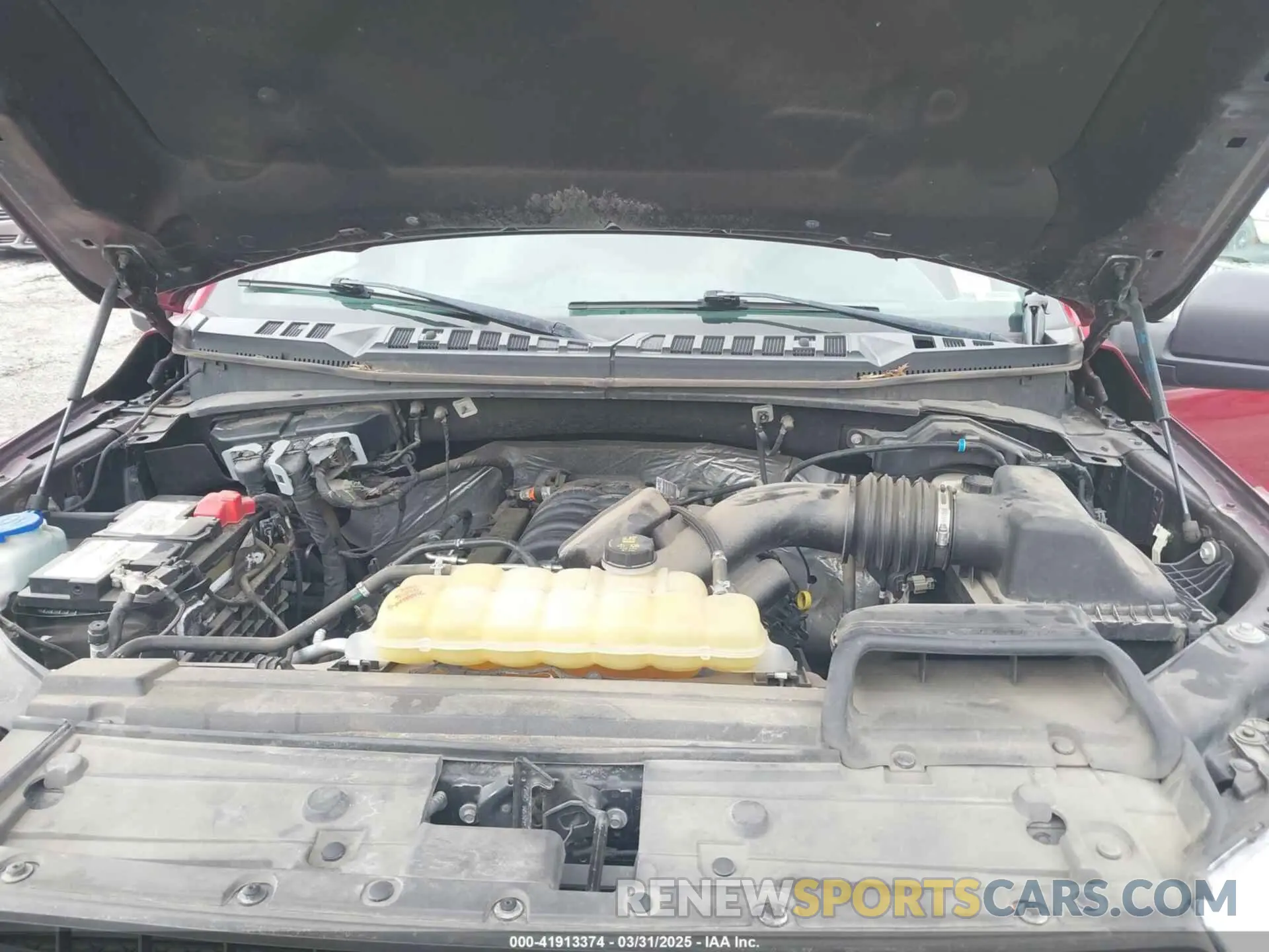 10 Photograph of a damaged car 1FTEW1E51KFB34661 FORD F-150 2019