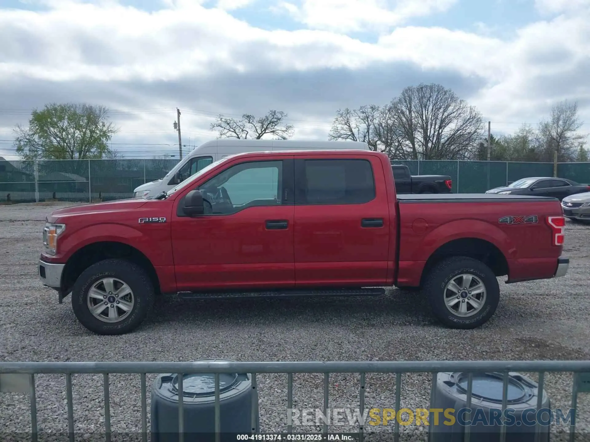 14 Photograph of a damaged car 1FTEW1E51KFB34661 FORD F-150 2019