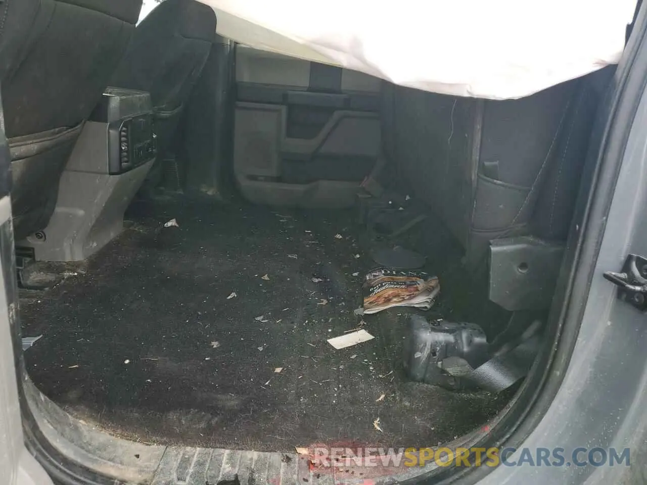 10 Photograph of a damaged car 1FTEW1E51KFC05860 FORD F-150 2019