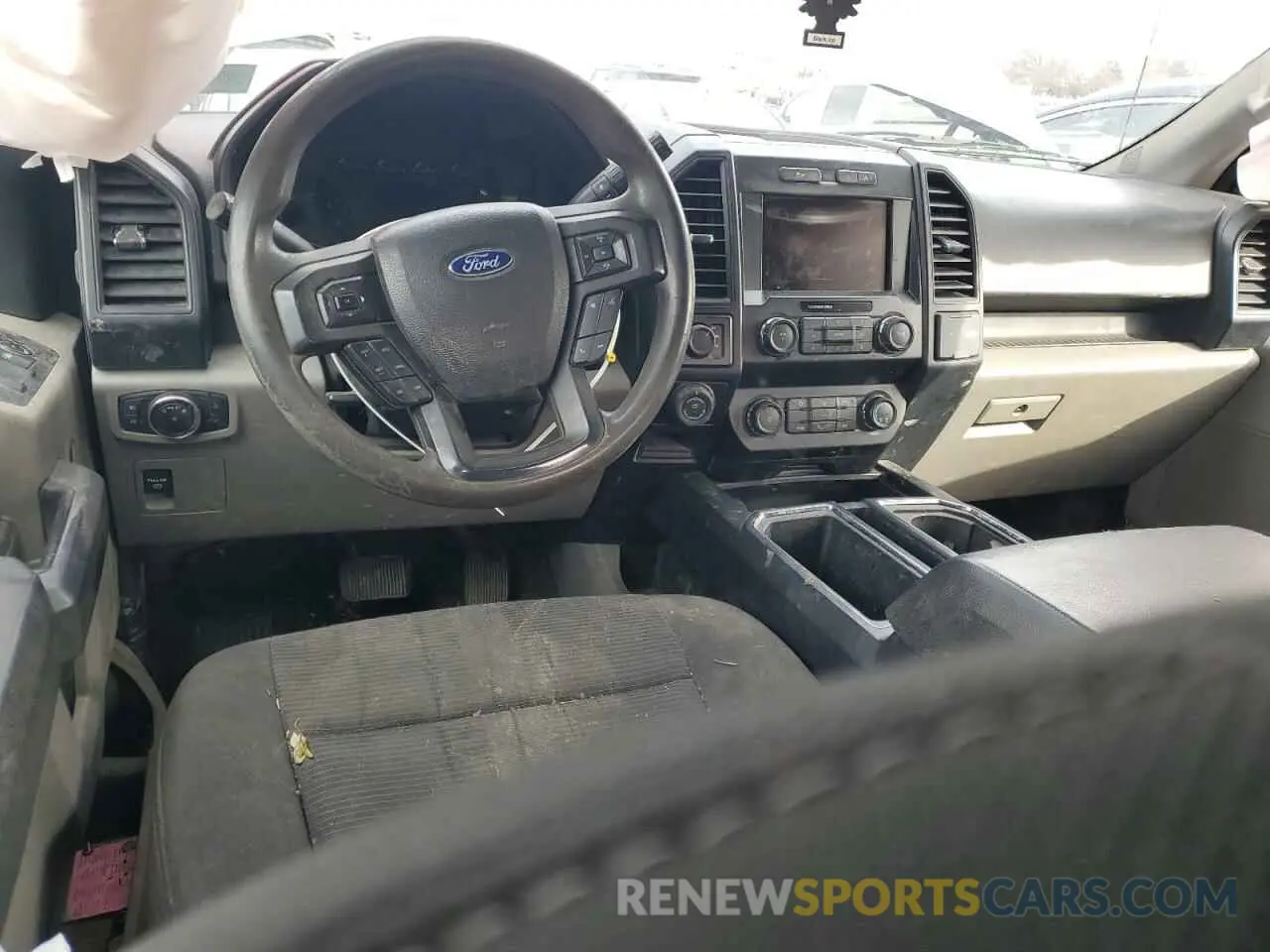 8 Photograph of a damaged car 1FTEW1E51KFC05860 FORD F-150 2019