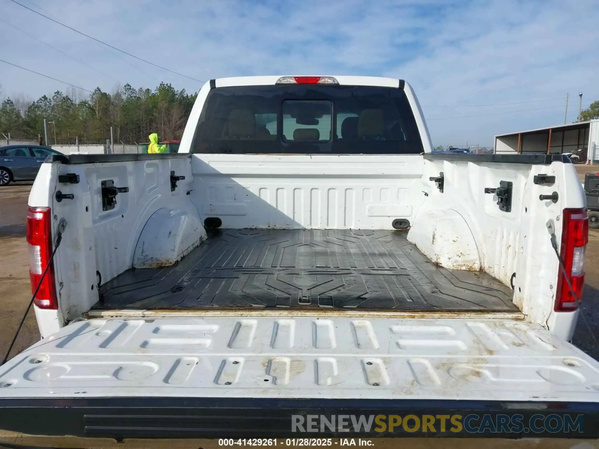 17 Photograph of a damaged car 1FTEW1E51KFC77979 FORD F-150 2019