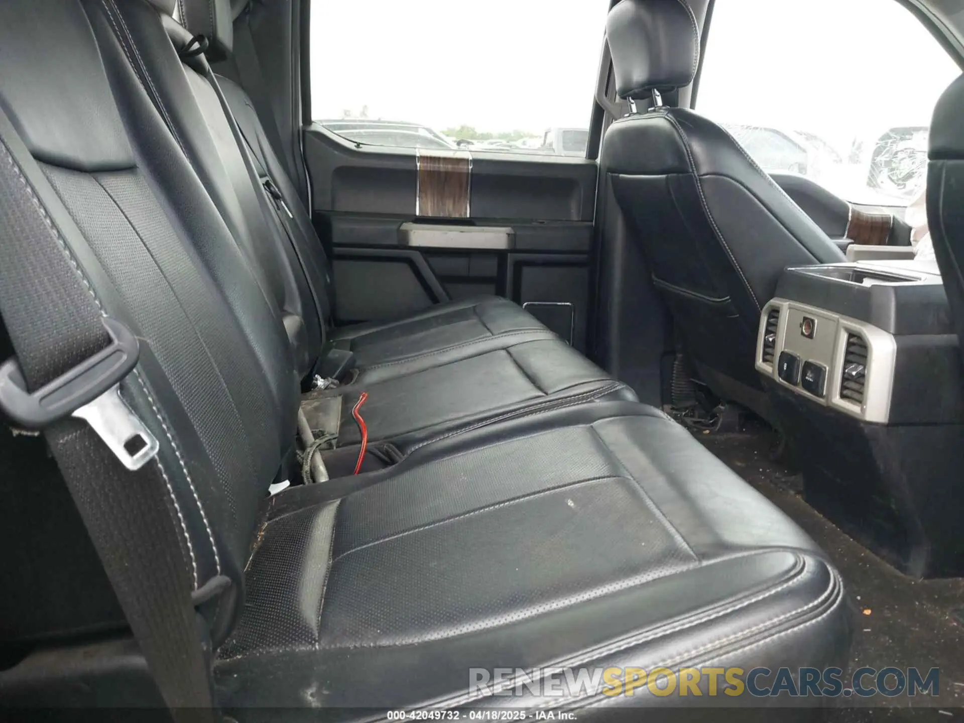 8 Photograph of a damaged car 1FTEW1E51KKC41183 FORD F-150 2019