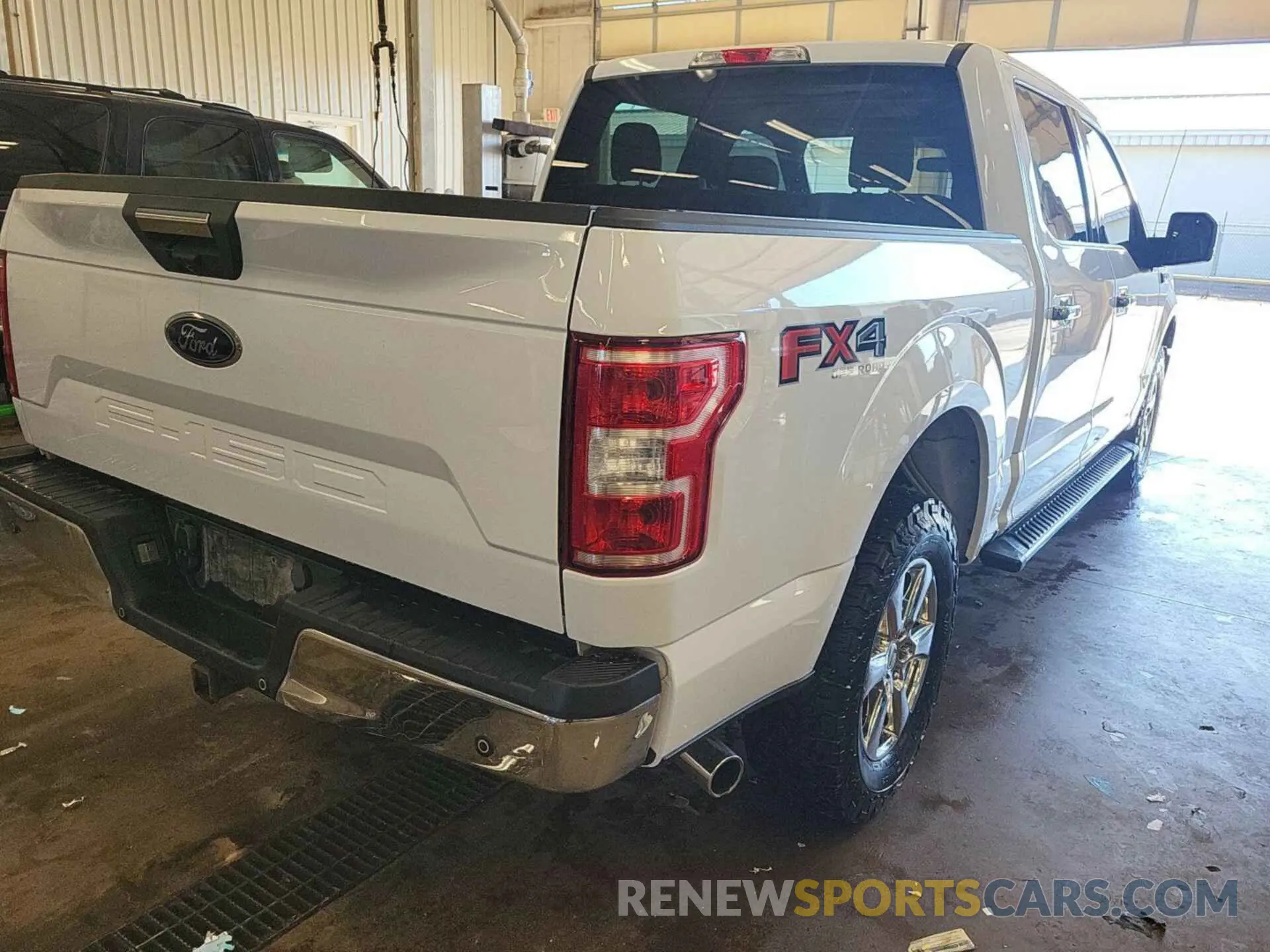 17 Photograph of a damaged car 1FTEW1E51KKD51103 FORD F-150 2019