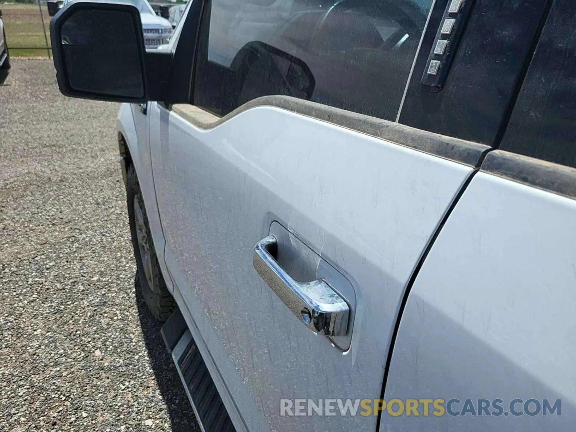 18 Photograph of a damaged car 1FTEW1E51KKD51103 FORD F-150 2019