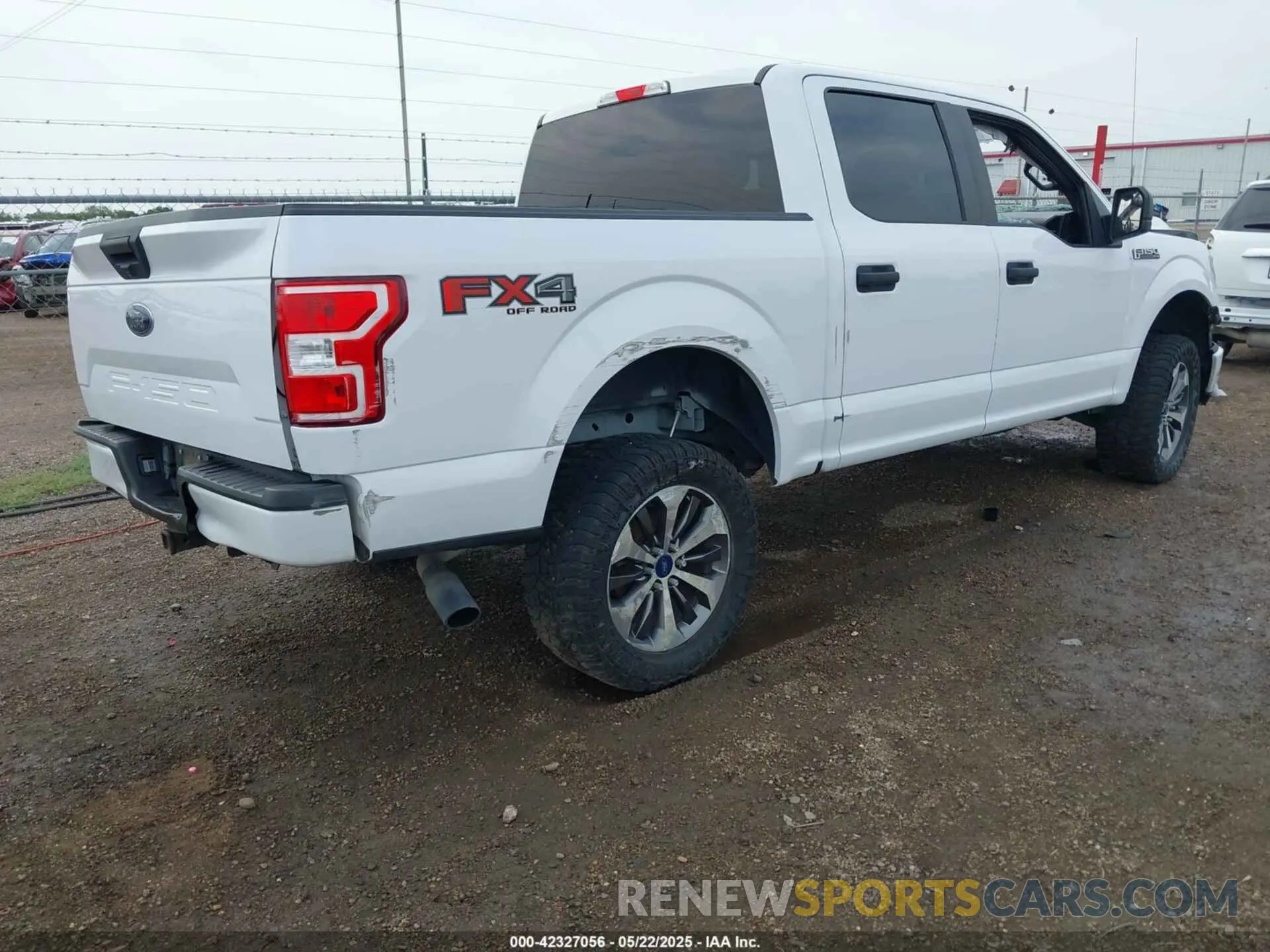 4 Photograph of a damaged car 1FTEW1E51KKF31908 FORD F-150 2019