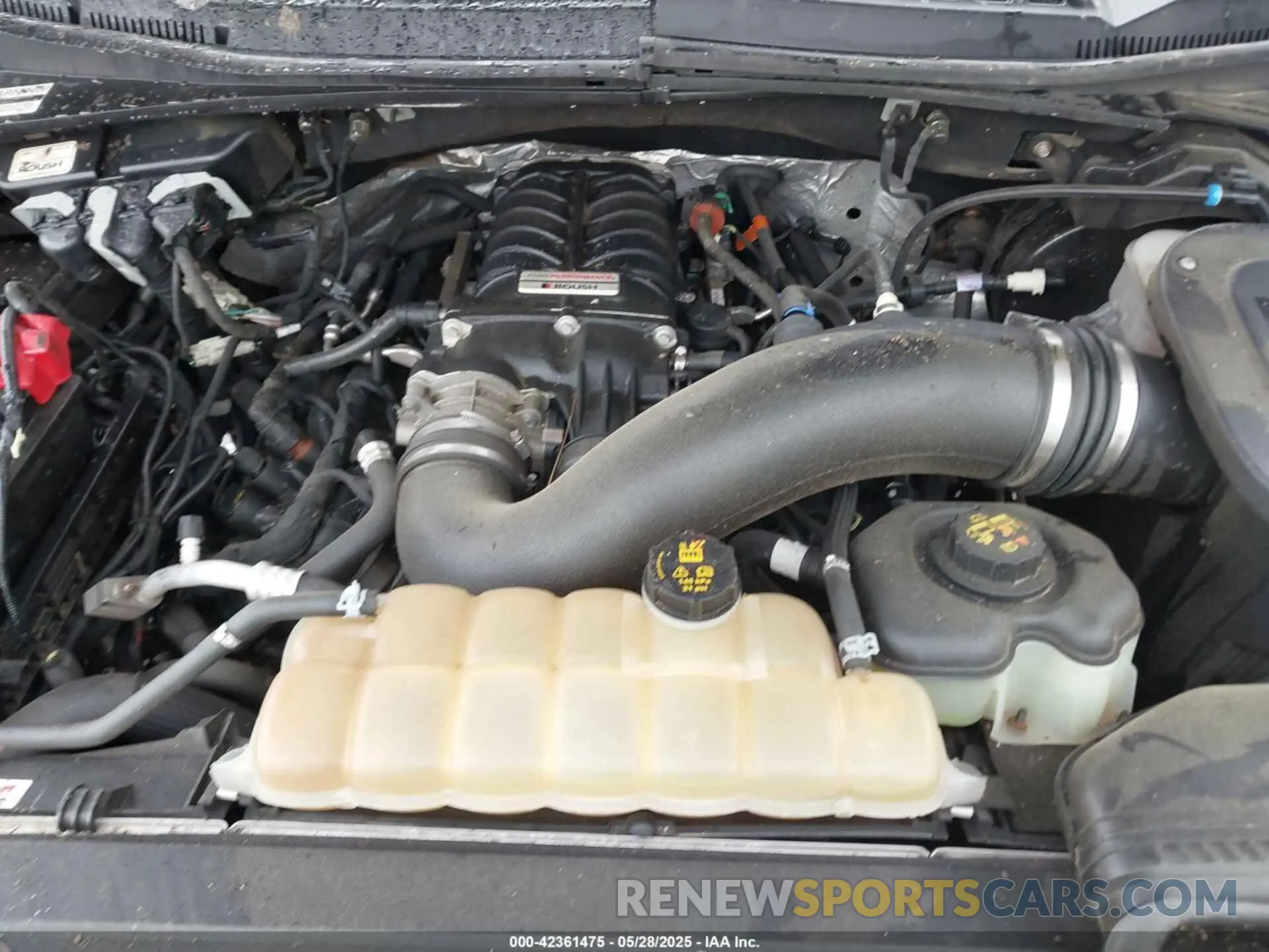 10 Photograph of a damaged car 1FTEW1E52KKE86512 FORD F-150 2019