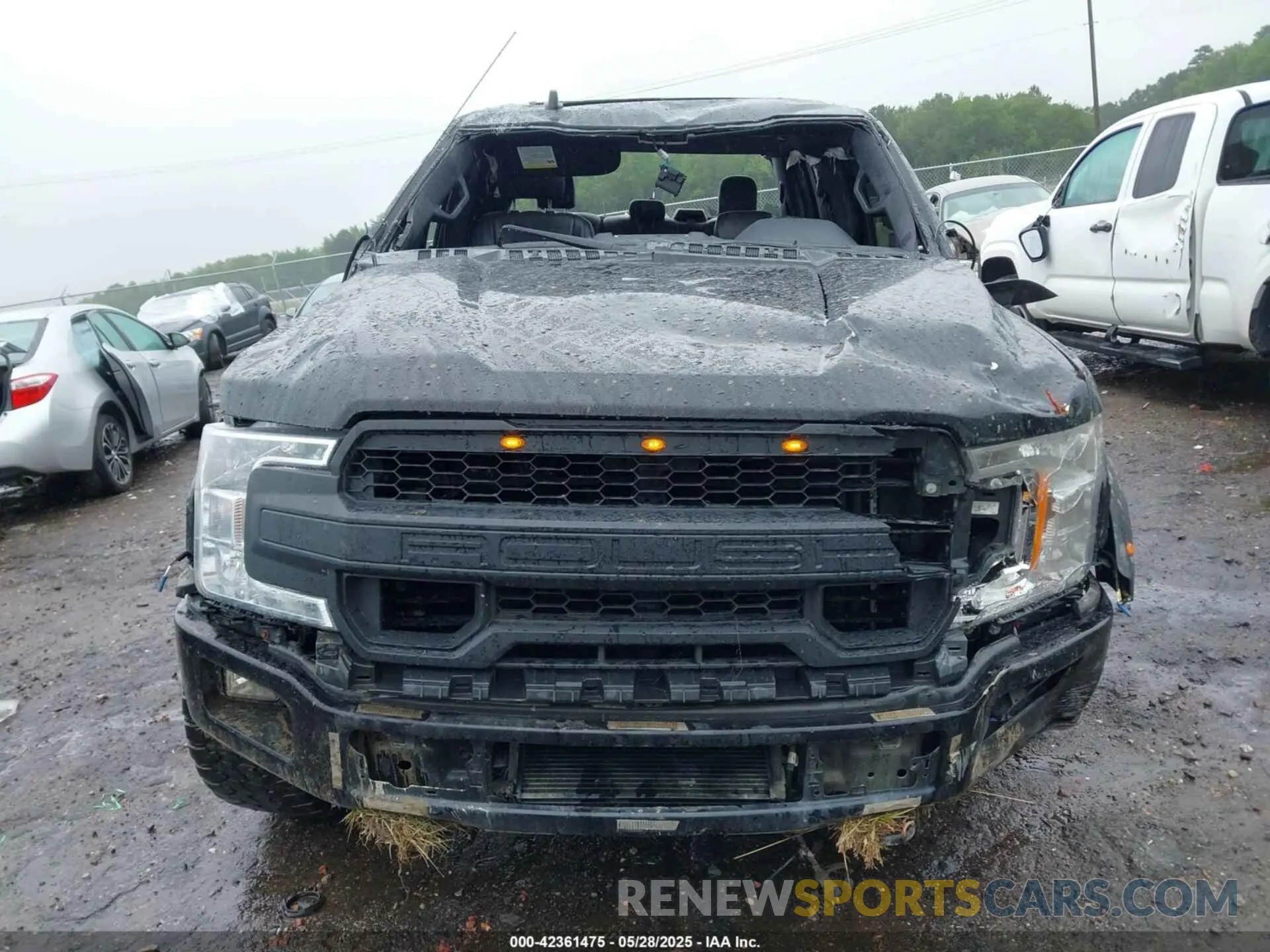 11 Photograph of a damaged car 1FTEW1E52KKE86512 FORD F-150 2019