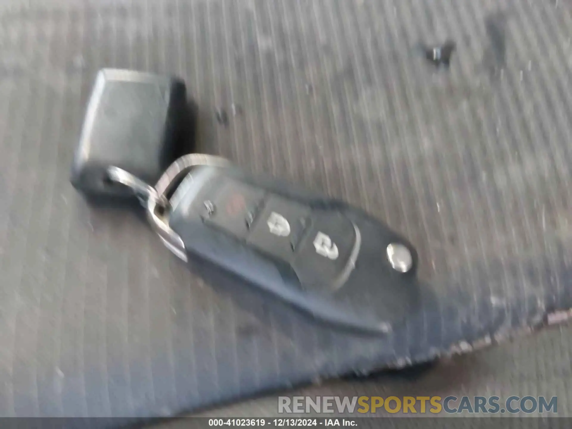 11 Photograph of a damaged car 1FTEW1E52KKF06080 FORD F-150 2019